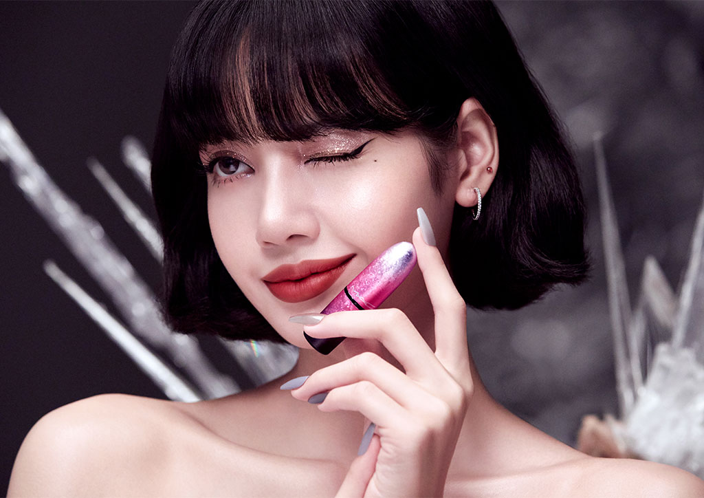 Blackpink lisa mac holiday collection