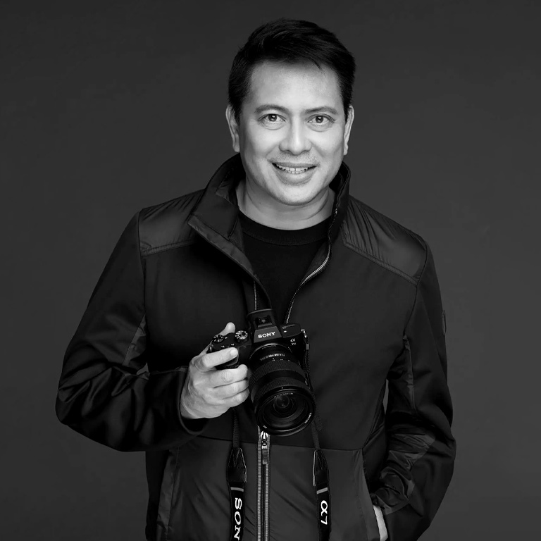 Beloved Filipino Photographer Raymund Isaac Has Passed Away