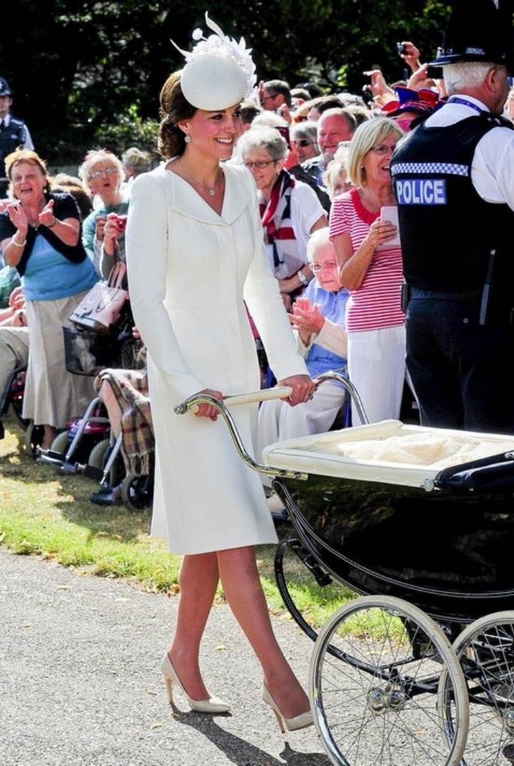 kate-middleton-5 - MEGA