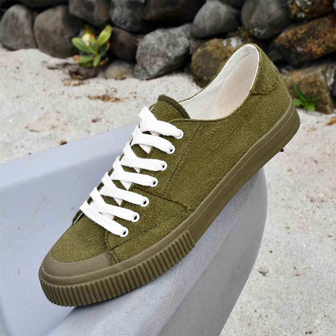 MEGA_LAKAT-SUSTAINABLE-SNEAKERS-04 - MEGA