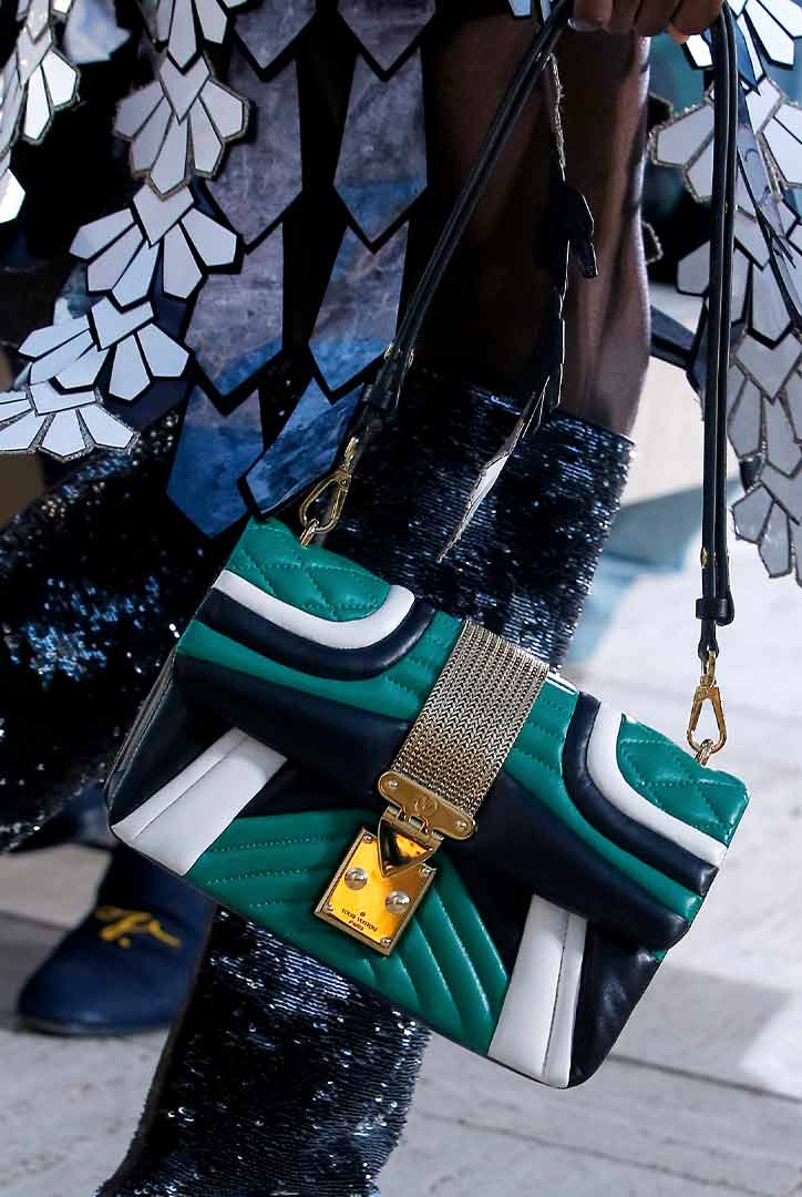 MEGA_LOUIS-VUITTON-CRUISE-COLLECTION-2023-04 - MEGA