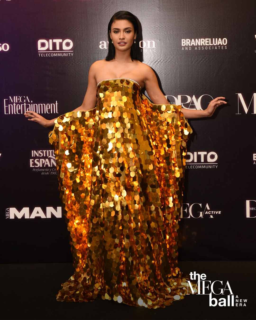 MEGA_MEGA-BALL-2022_BEST-DRESSED_QUEENS-06 - MEGA