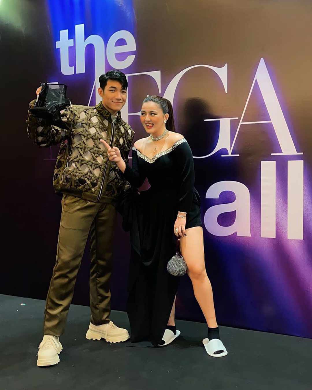 MEGA_MEGA-BALL-2022_UNEXPECTED-MOMENTS-01 - MEGA