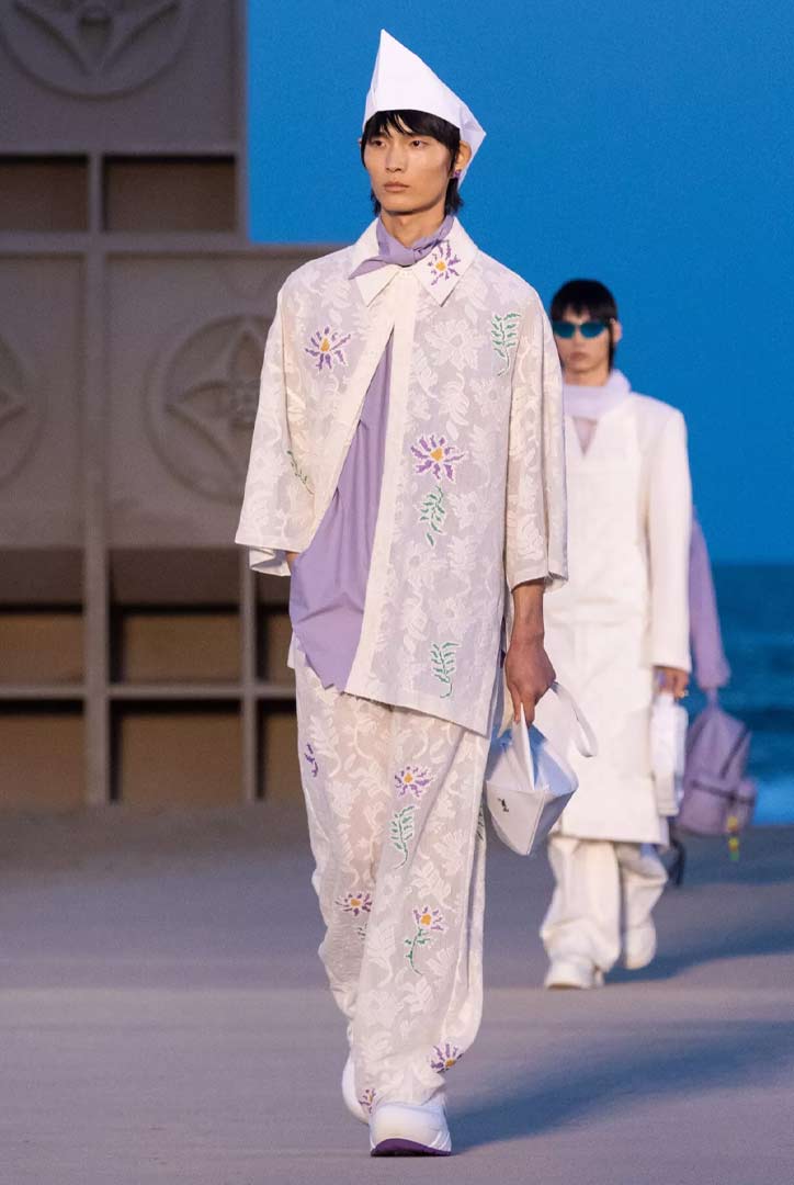 MEGAMAN_LOUIS-VUITTON-SPRING-SUMMER-MEN-SPIN-OFF-SHOW-2022-02 - MEGA