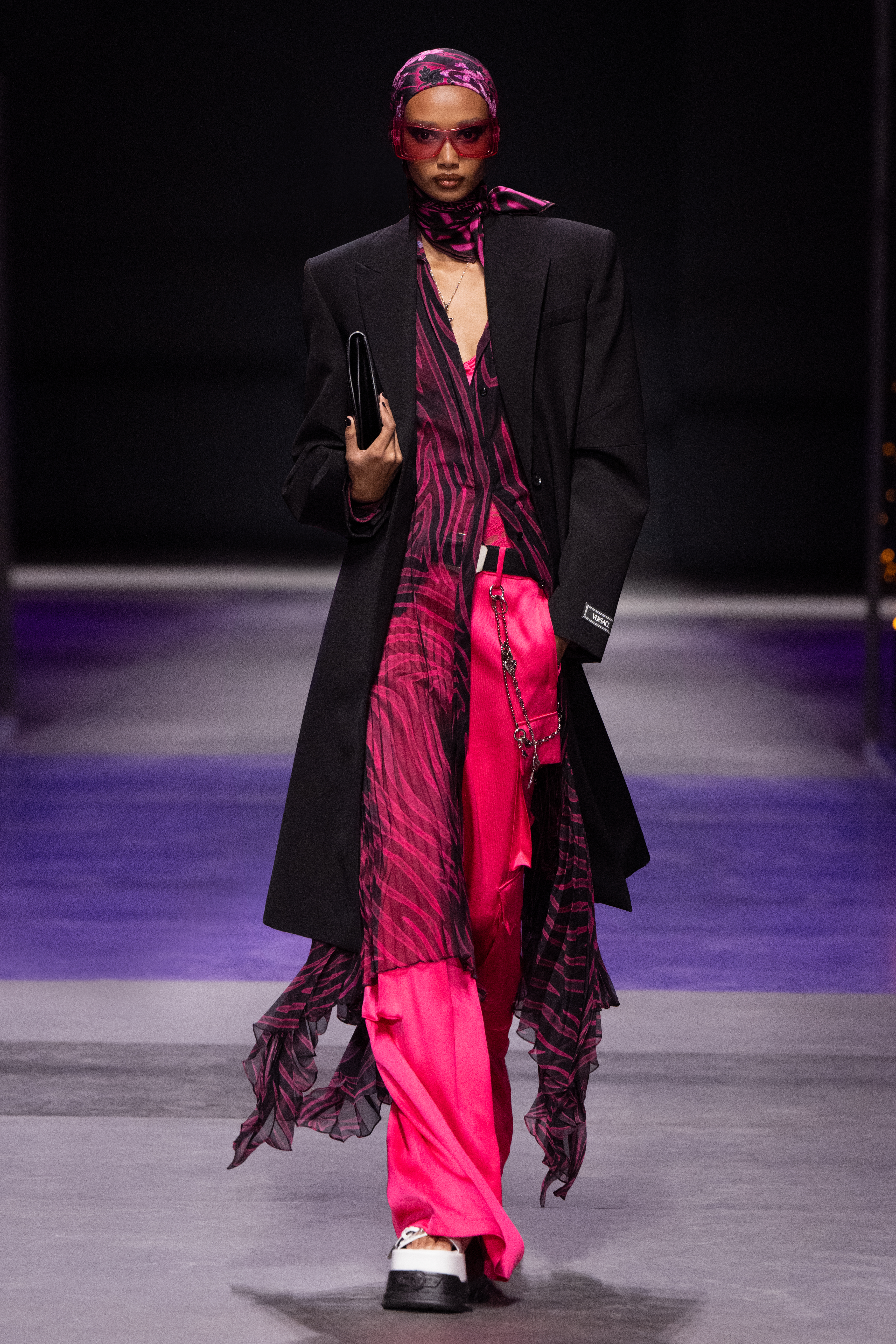 Versace SS23 Women's Fashion Show -Front Look (19) - MEGA
