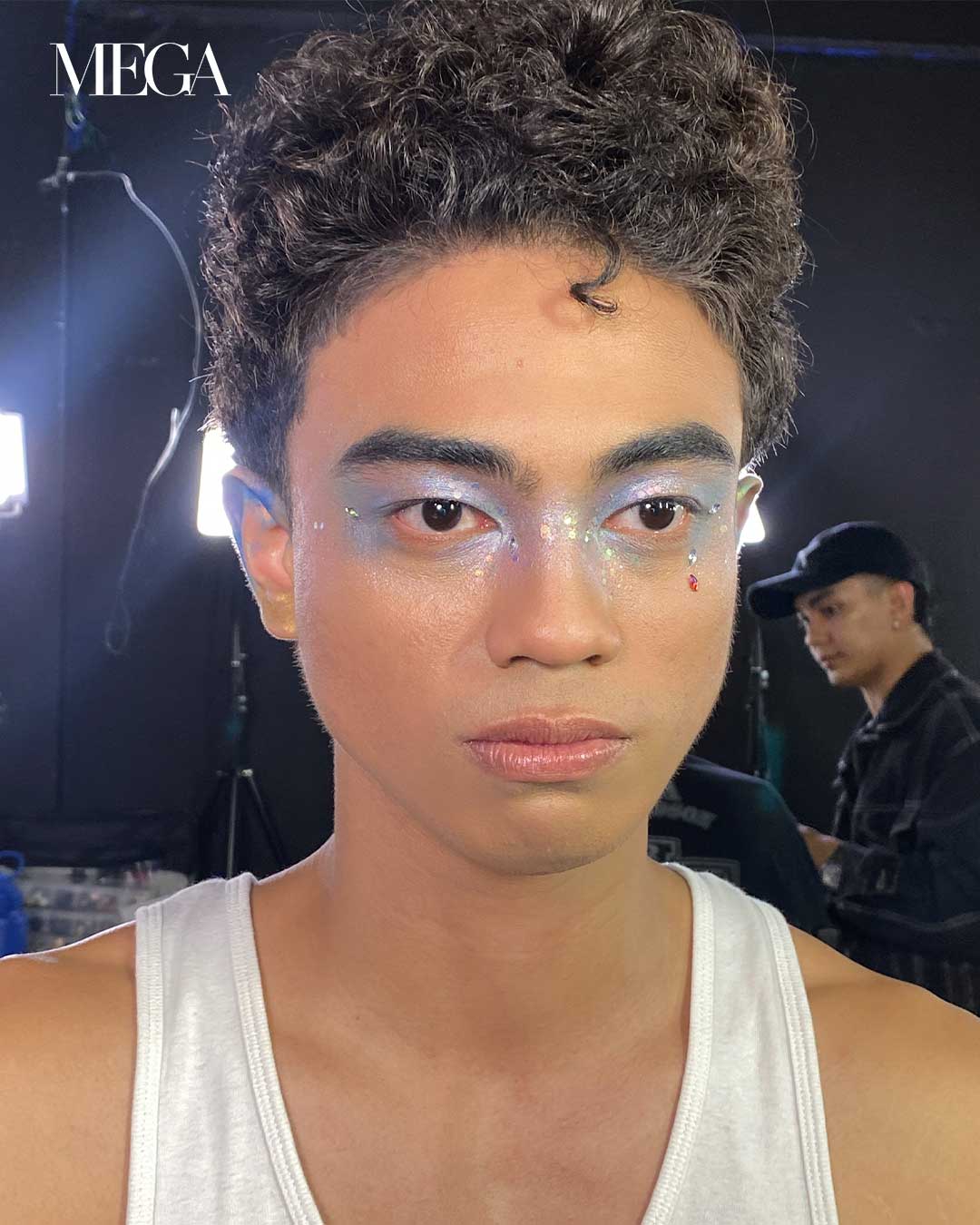 MEGA_BYS-FASHION-WEEK-DAY-1_ALL-THE-MUST-SEE-BEAUTY-LOOKS-SPOTTED-ON-THE-RUNWAY-07 - MEGA