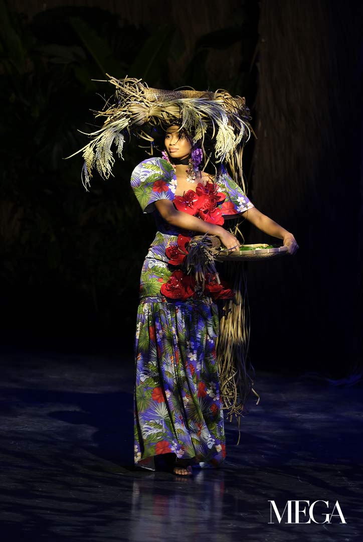 MEGA_LESLEY-MOBO-CLOSES-BENCH-FASHION-WEEK-WITH-A-TROPICAL-FESTIVAL-01 - MEGA