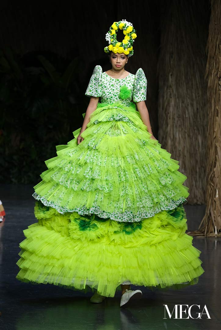 MEGA_LESLEY-MOBO-CLOSES-BENCH-FASHION-WEEK-WITH-A-TROPICAL-FESTIVAL-09 - MEGA