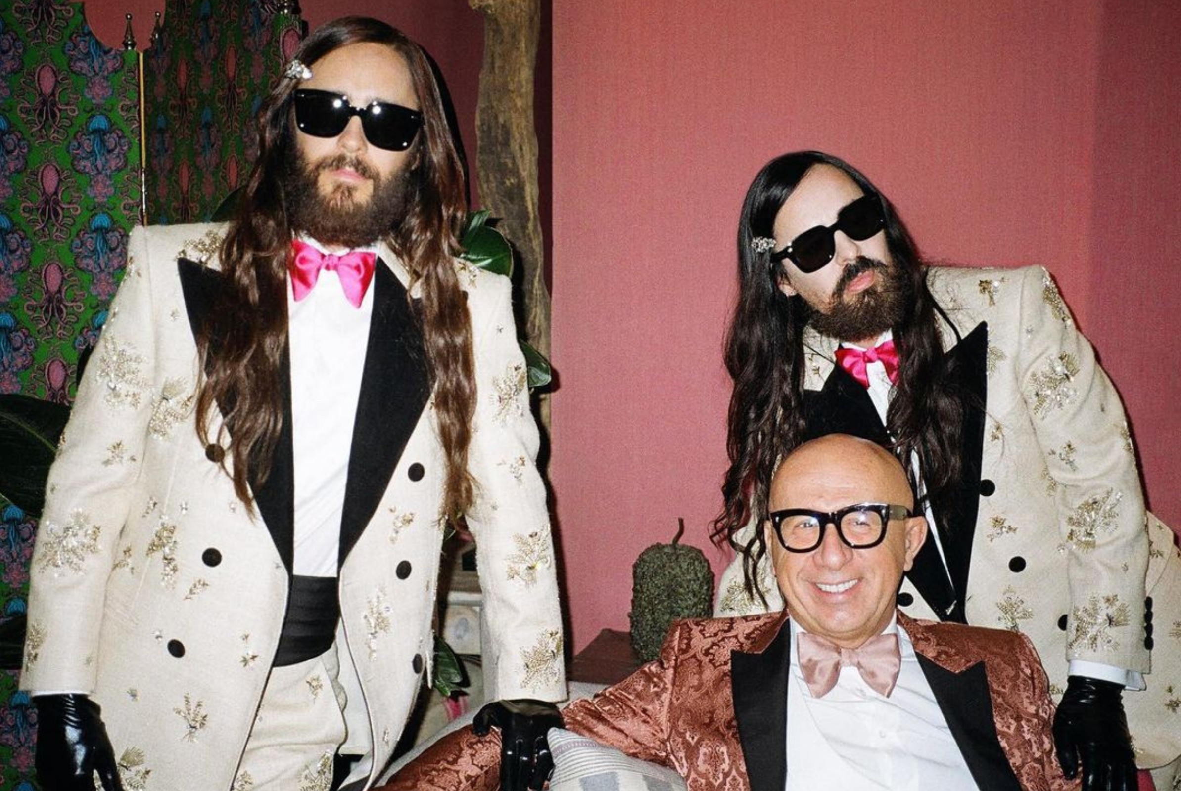 CEO-gucci - MEGA Gucci President and CEO, Marco Bizzarri, with former Creative Director Alessandro Michele and his Met Gala doppelganger