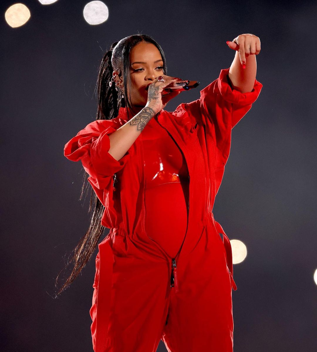 329466809_571964848287821_2643662217531523712_n - MEGA Rihanna Super Bowl 2023 Half-Time Show beauty