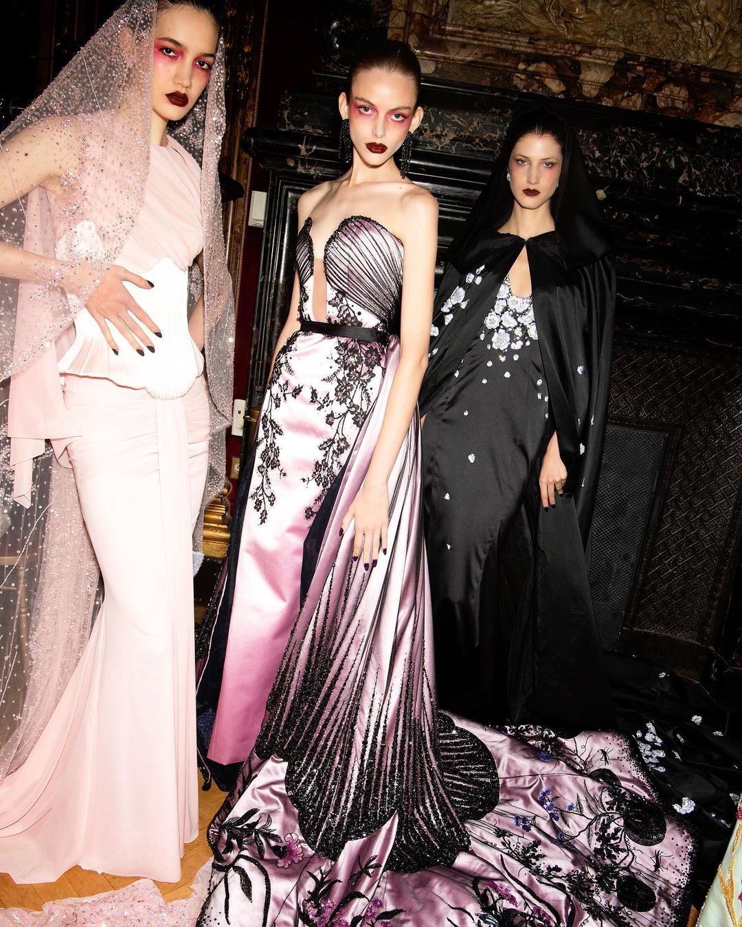PLAYFUL - MEGA Playful eye makeup Paris Haute Couture Week