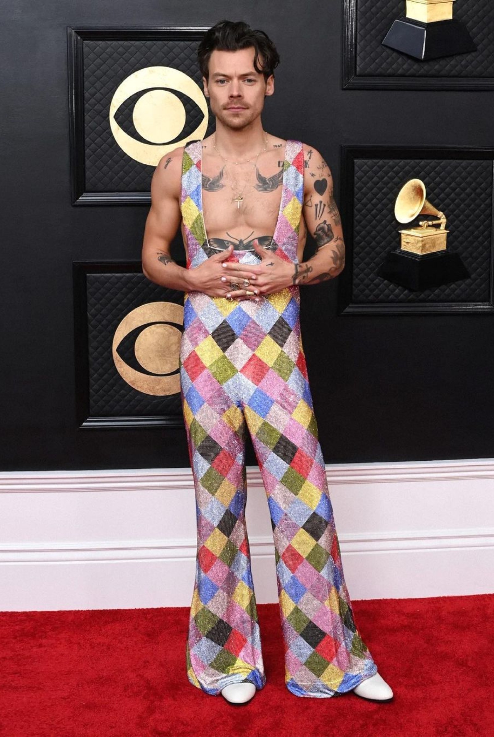 IN-ARTICLE-PORTRAIT-2-2 - MEGA Harry Styles at Grammys 2023