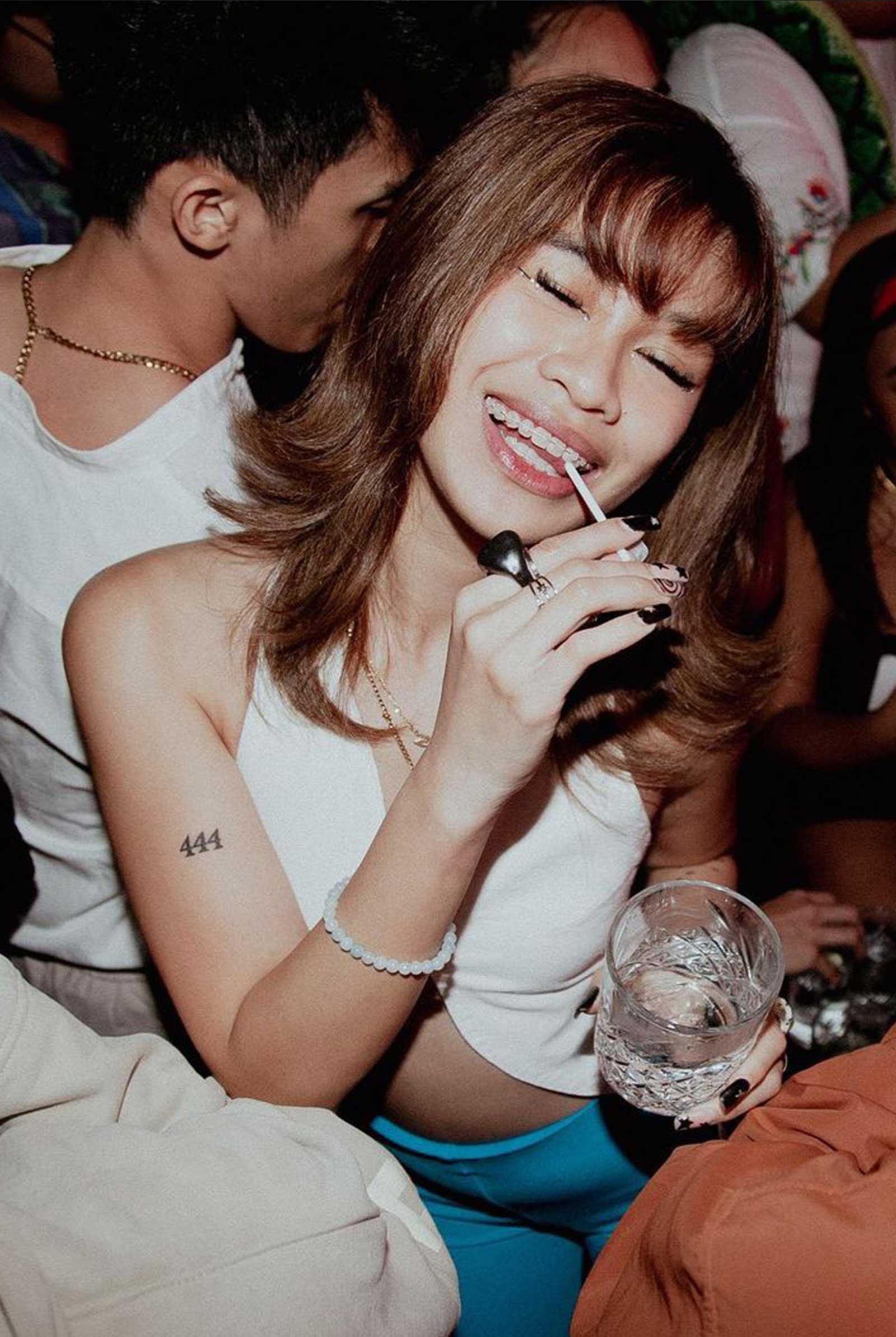 MEGASTYLE_MEET-ALL-THE-GIRLS-OF-THE-NIGHTLIFE-GROUP-GOOD-GANG-11 - MEGA