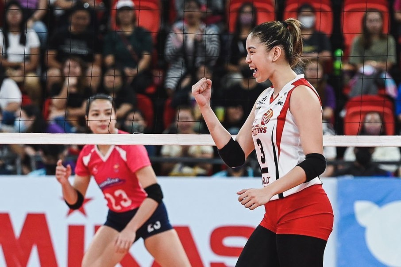 Mika-Reyes - MEGA Mika Reyes of the PLDT High Speed Hitters