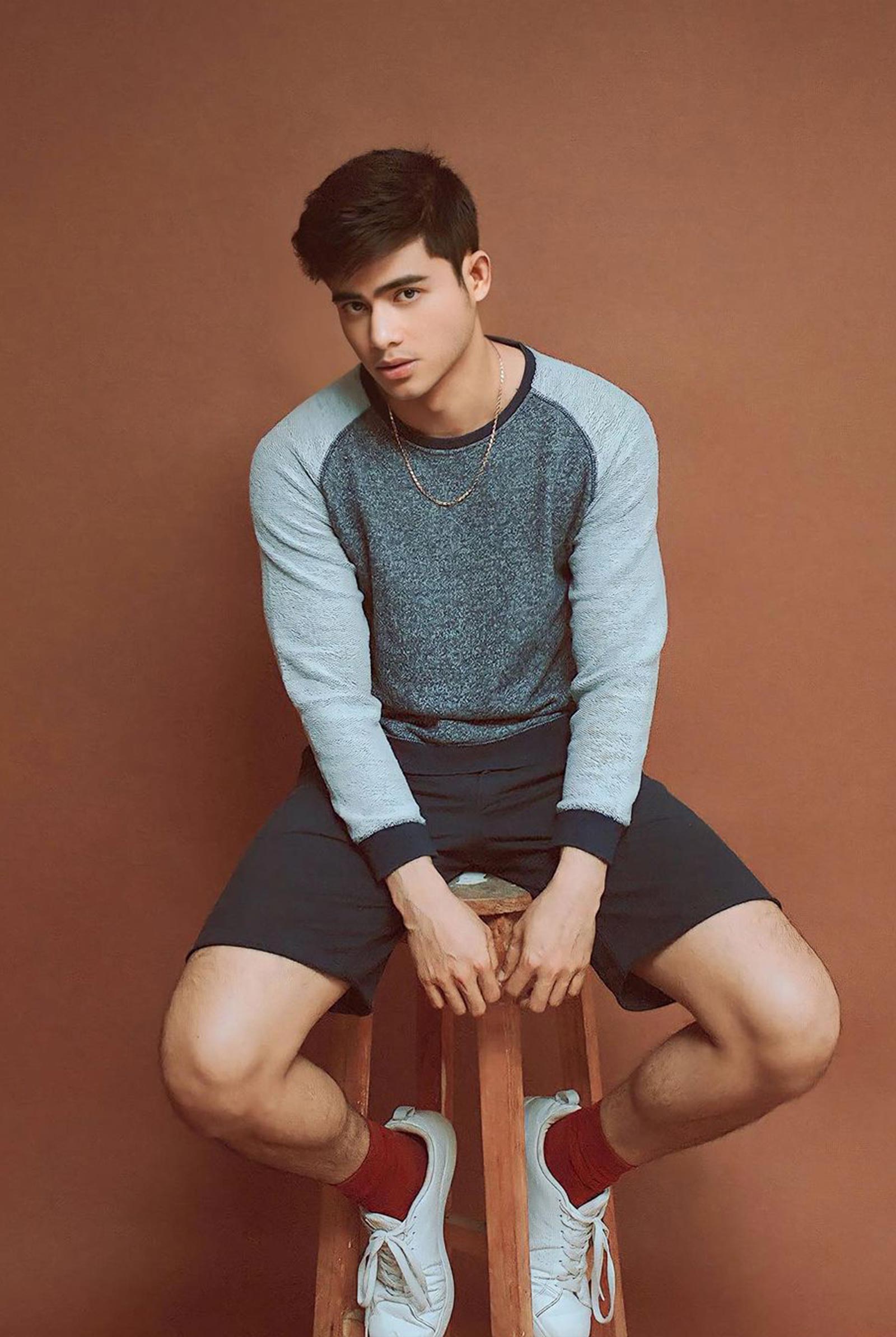 MEGASTYLE_MEET-5-ONLINE-FILIPINO-BOYFRIENDS-OF-TIKTOK-05 - MEGA Kristof Garcia