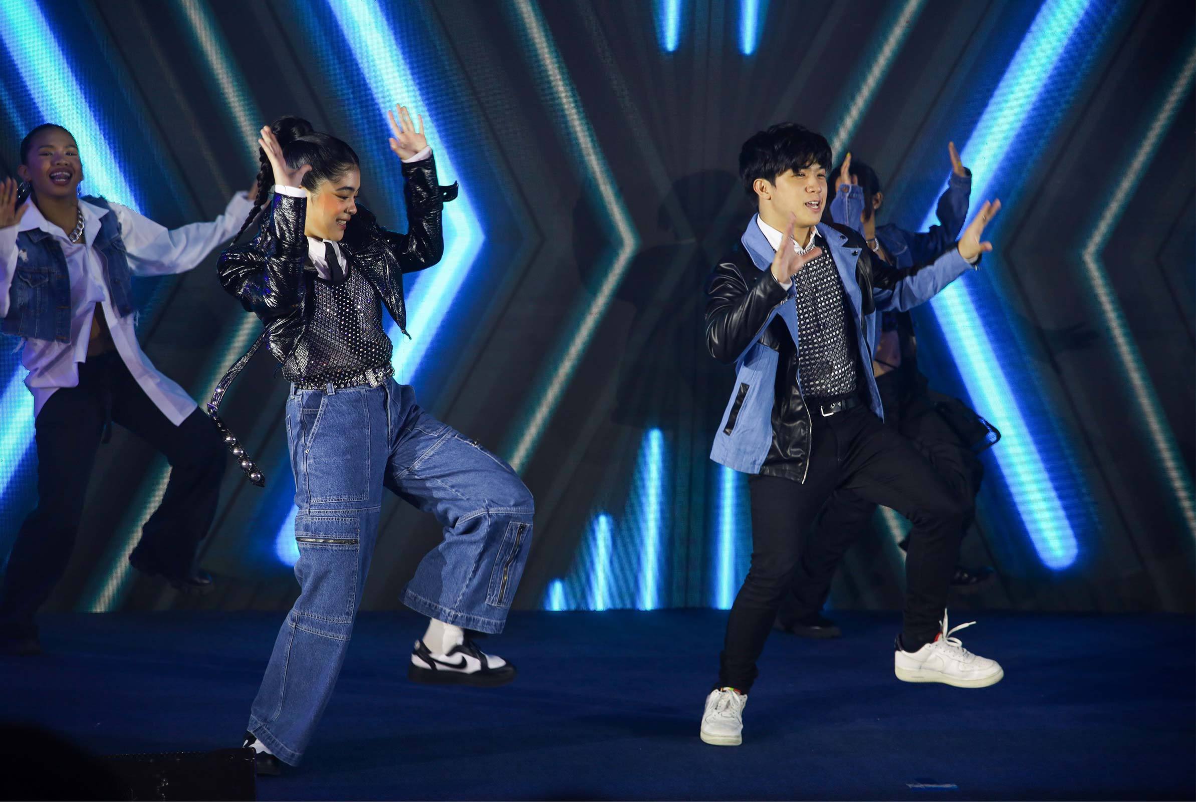 MEGASTYLE_WHAT-YOU-MISSED-IN-THE-YRIDE-SEASON-4-PREMIERE-02 - MEGA