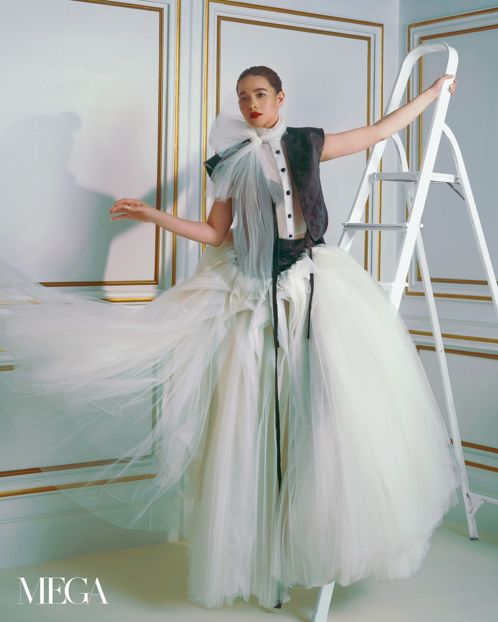 MEGA_7-FILIPINO-DESIGNERS-WHOSE-WORKS-GRACE-MEGA'S-JUNE-2023-COVER-STORY-11 - MEGA Joey Samson