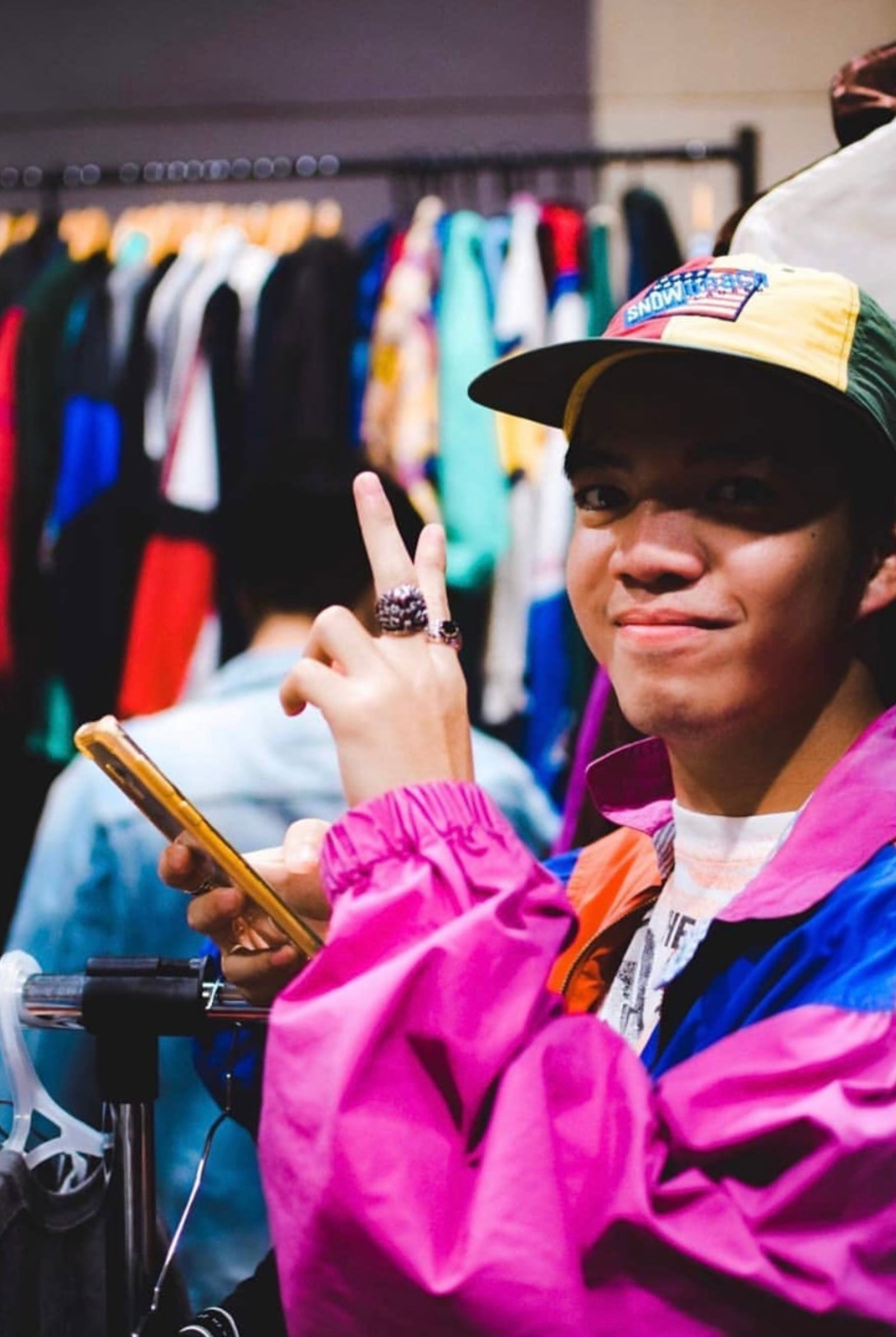 IN-ARTICLE-PORTRAIT-2 - MEGA thrift shopping