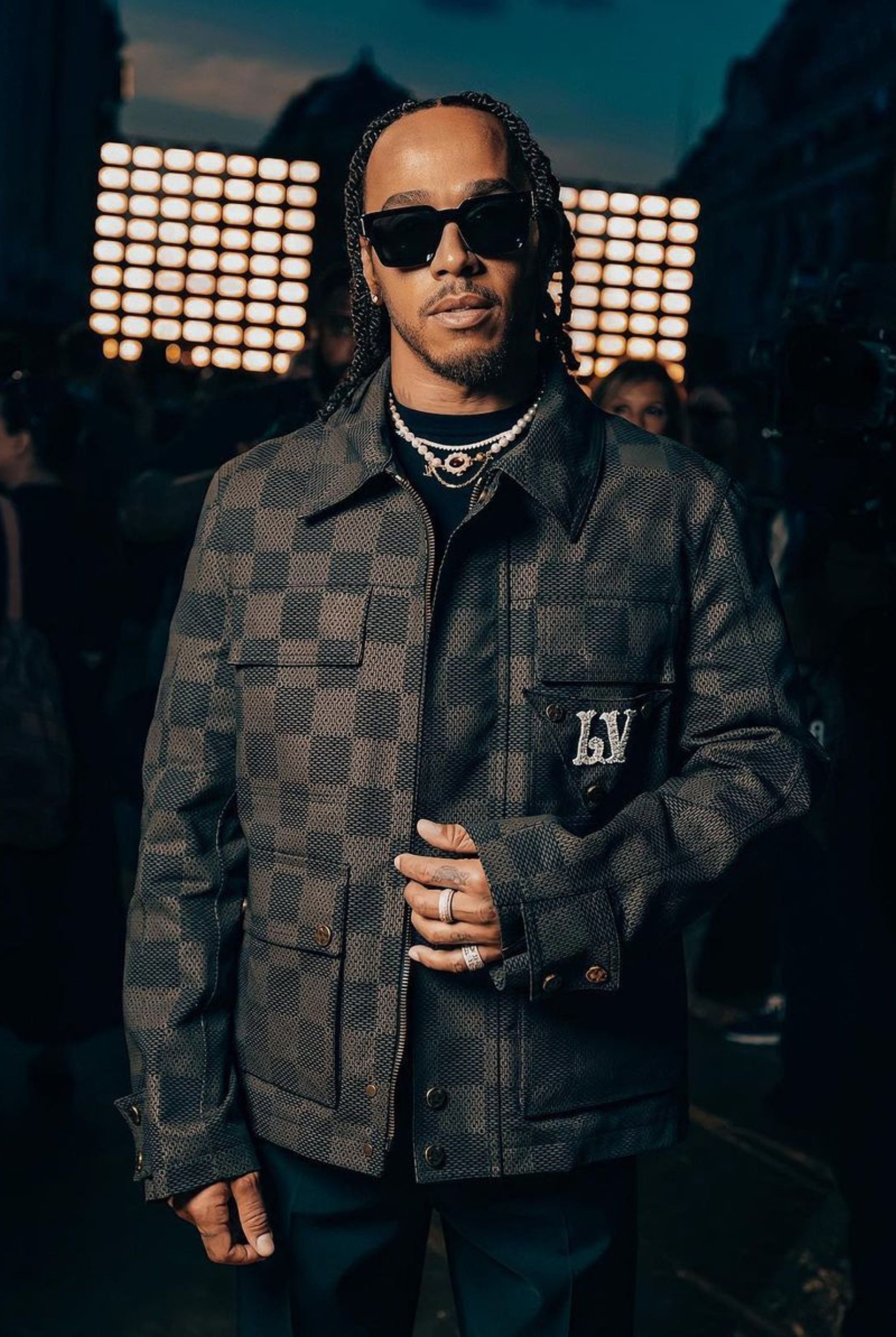 IN-ARTICLE-PORTRAIT-3-2 - MEGA Lewis Hamilton in Pharell's Louis Vuitton's Spring Summer 2024 Show