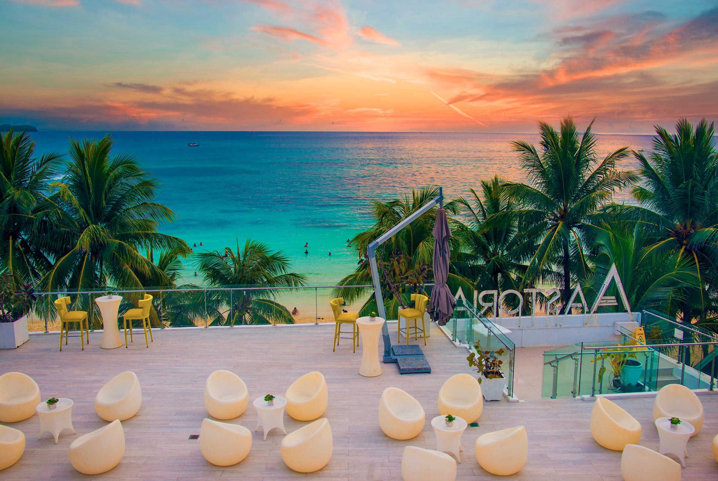 Astoria-Hotels-MEGA-In-Article-Image-Boracay-2 - MEGA Astoria Boracay's White Café