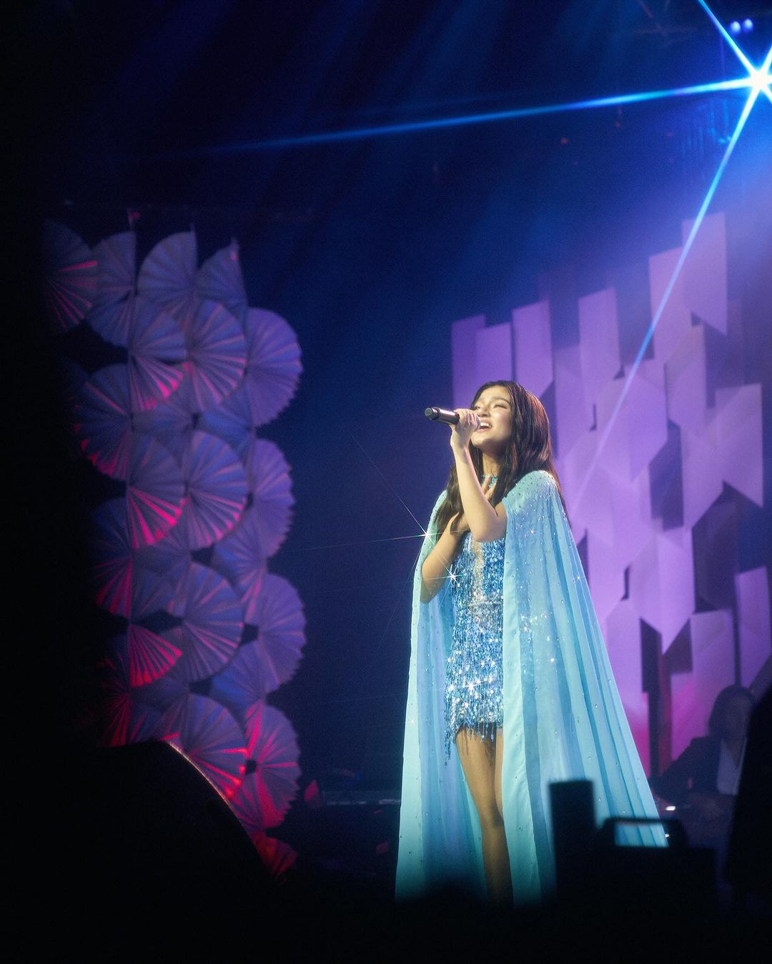 MEGA_Ent-BELLE-MARIANO-CONCERT-OUTFITS-IN-ART-03 - MEGA Belle Mariano Beloved concert