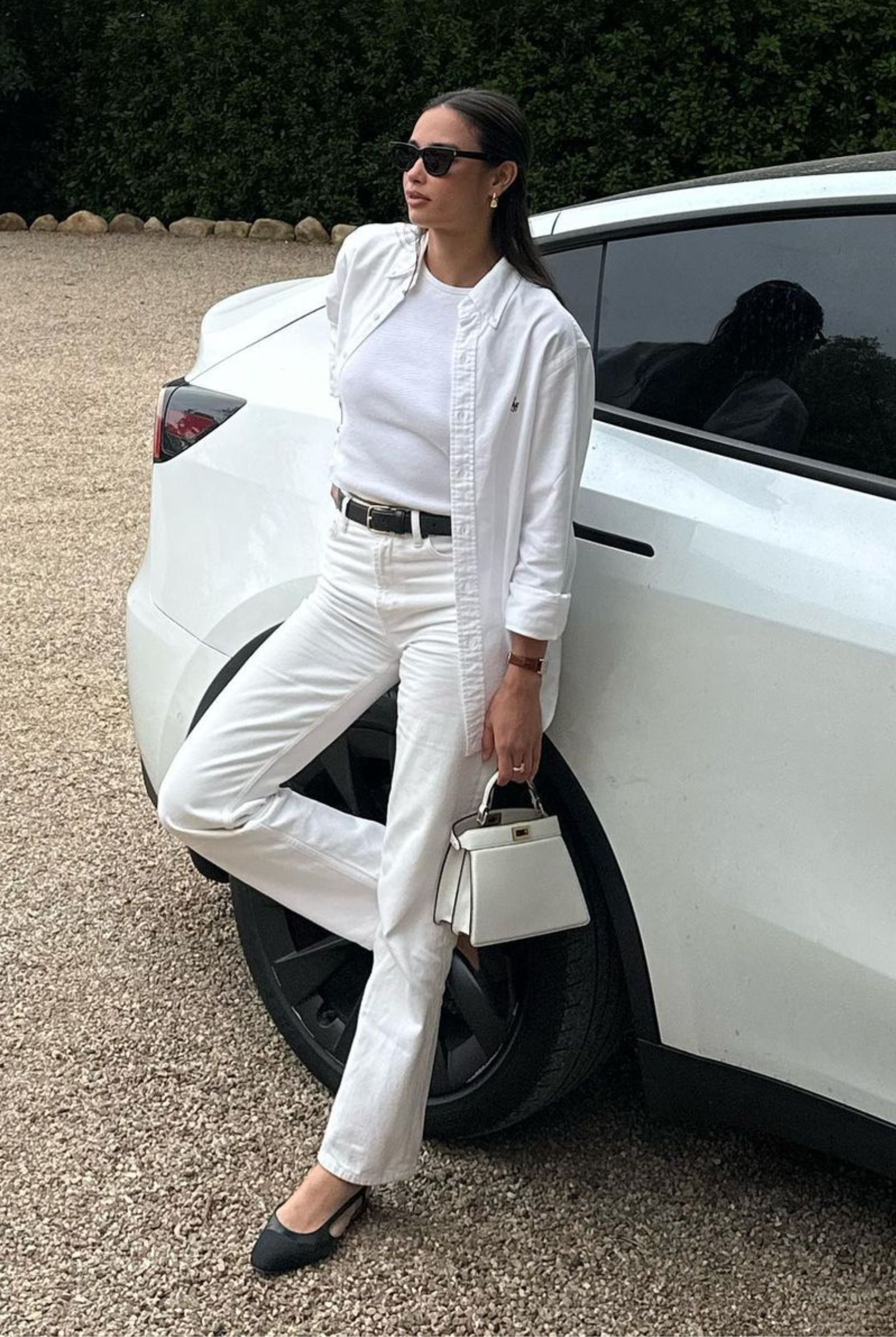1 - MEGA How to Style the White Button-Down