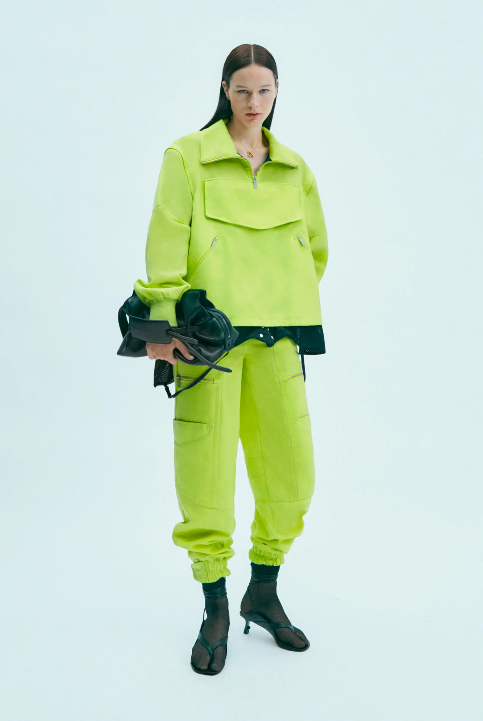 MEGASTYLE_CHANNEL-YOUR-INNER-SPACE-CORE-WITH-THESE-RUNWAY-OUTFITS-03 - MEGA space core