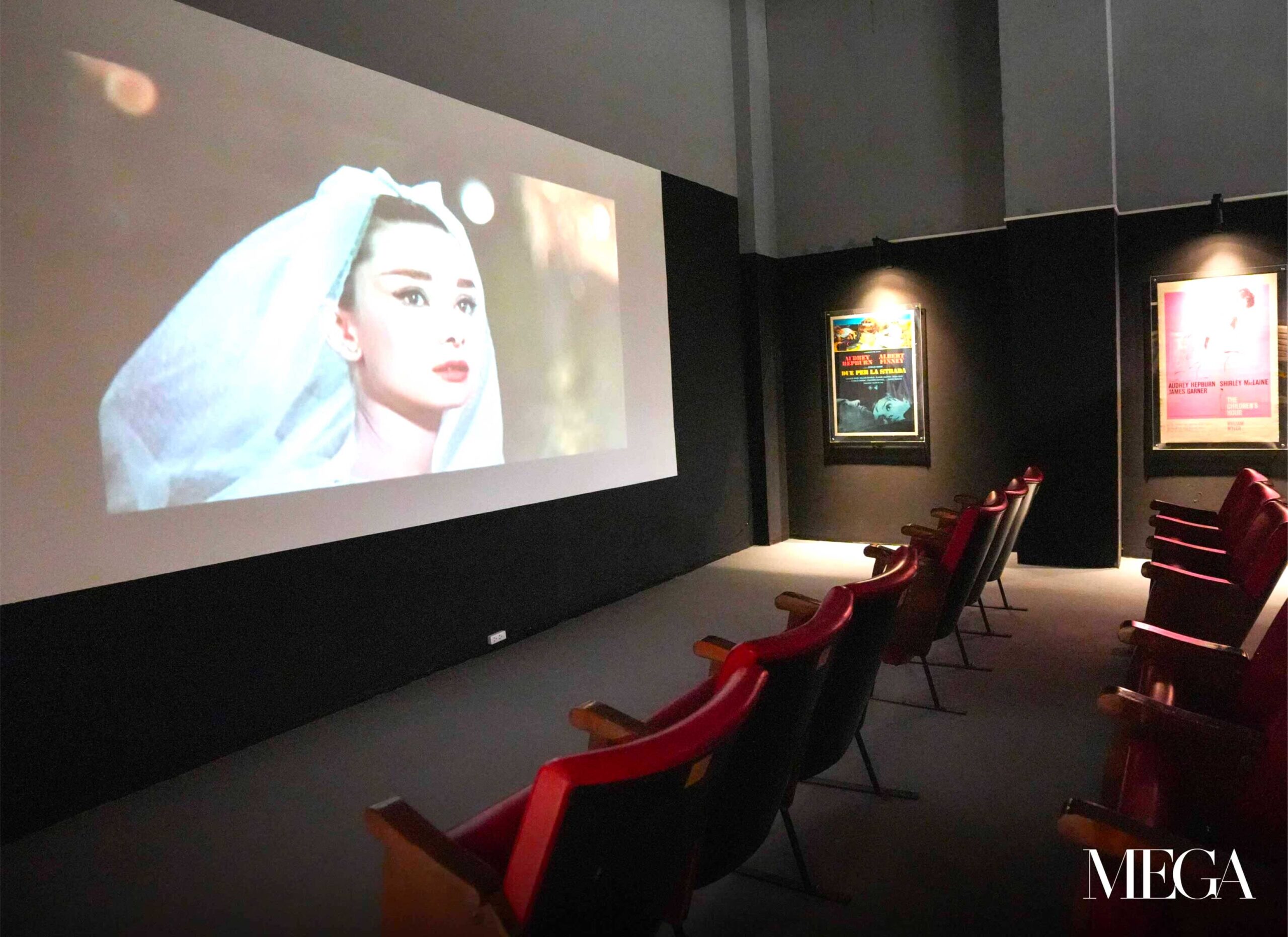 MEGA_INTIMATE-AUDREY-V2-01 - MEGA "Intimate Audrey" Exhibit