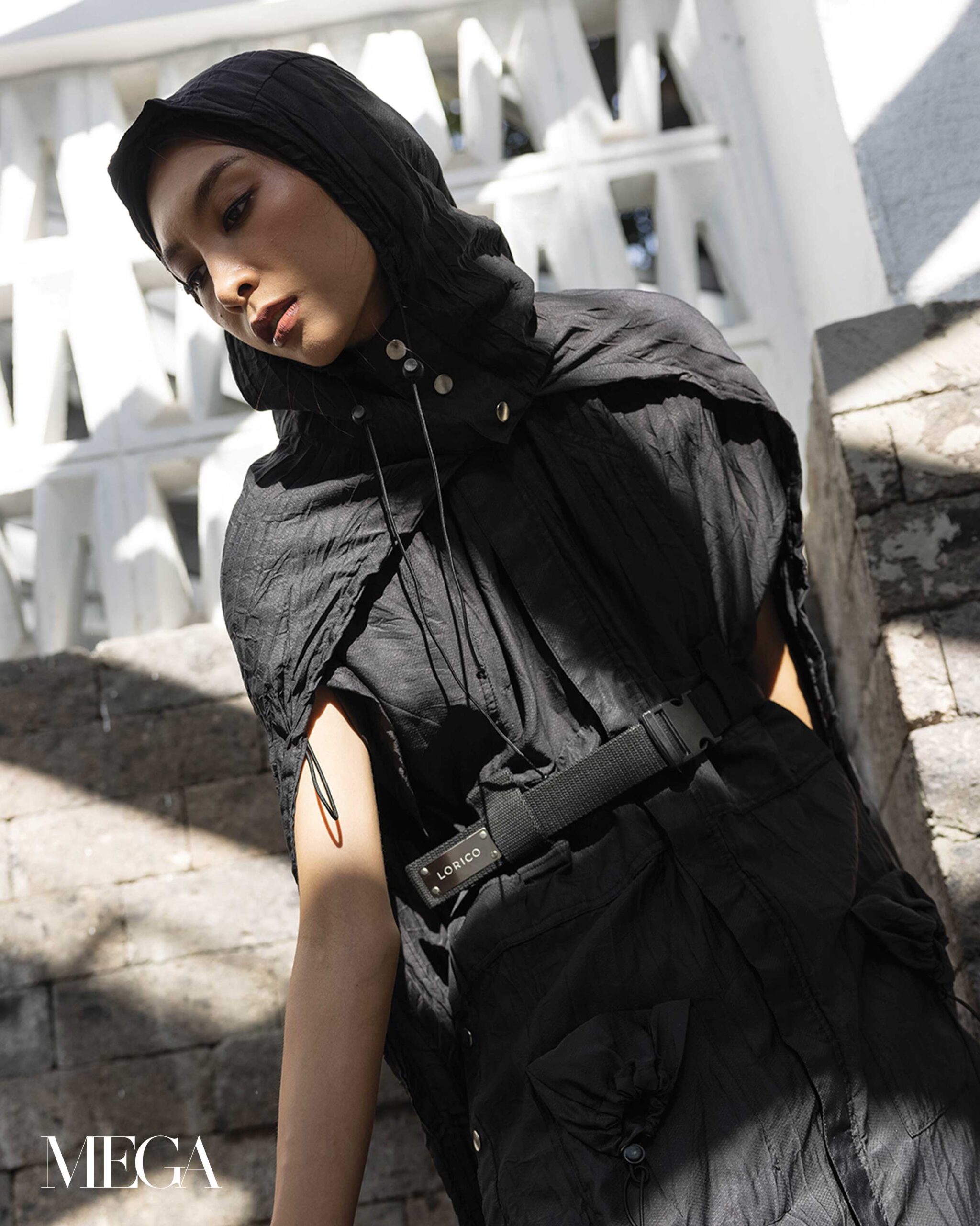 MEGA_WABI-SABI-ALLOWS-YOU-TO-CELEBRATE-THE-BEAUTY-OF-IMPERFECTION-IN-FASHION-07 - MEGA