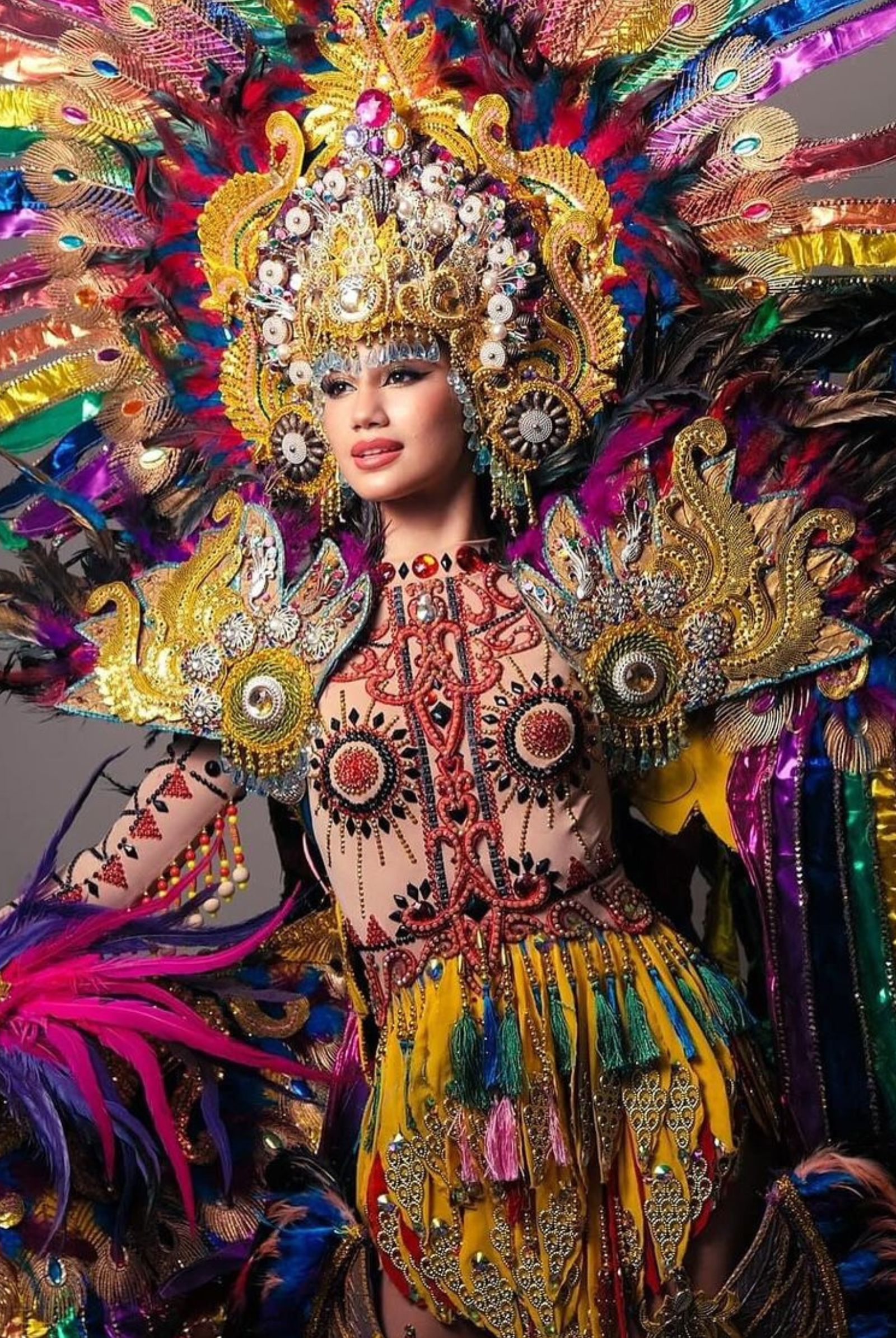 Nikki de Moura National Costume