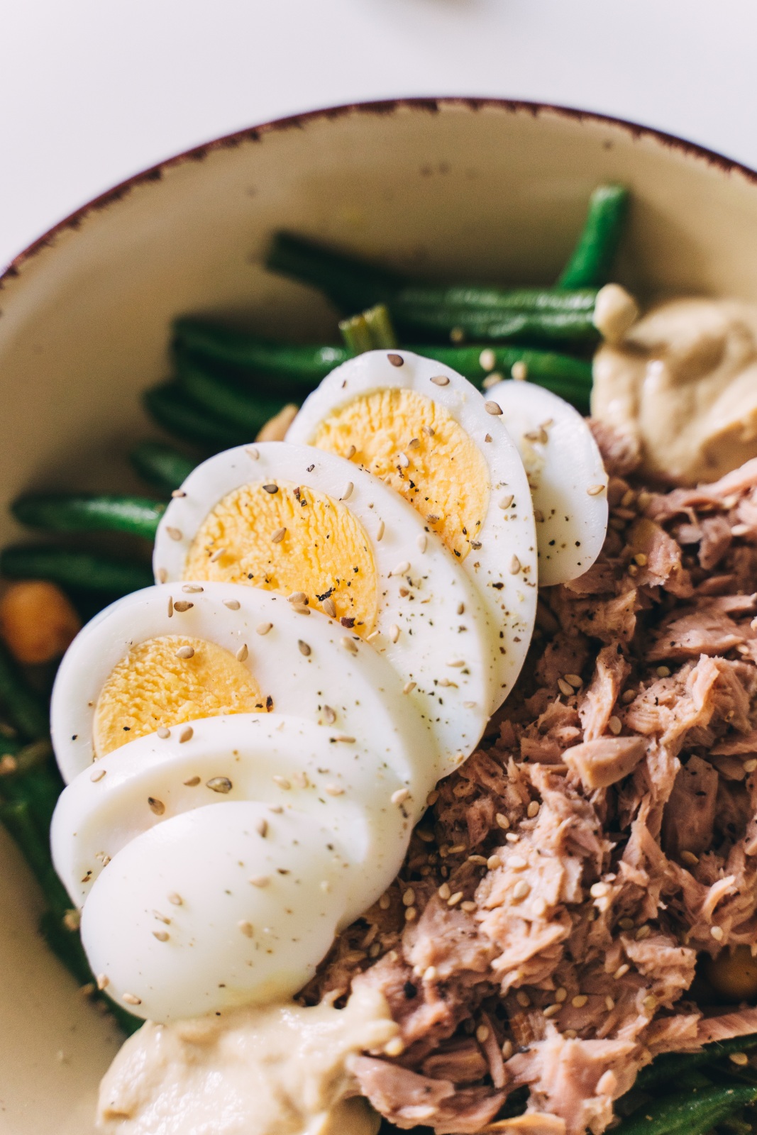 eggs - MEGA balanced diet for nail health