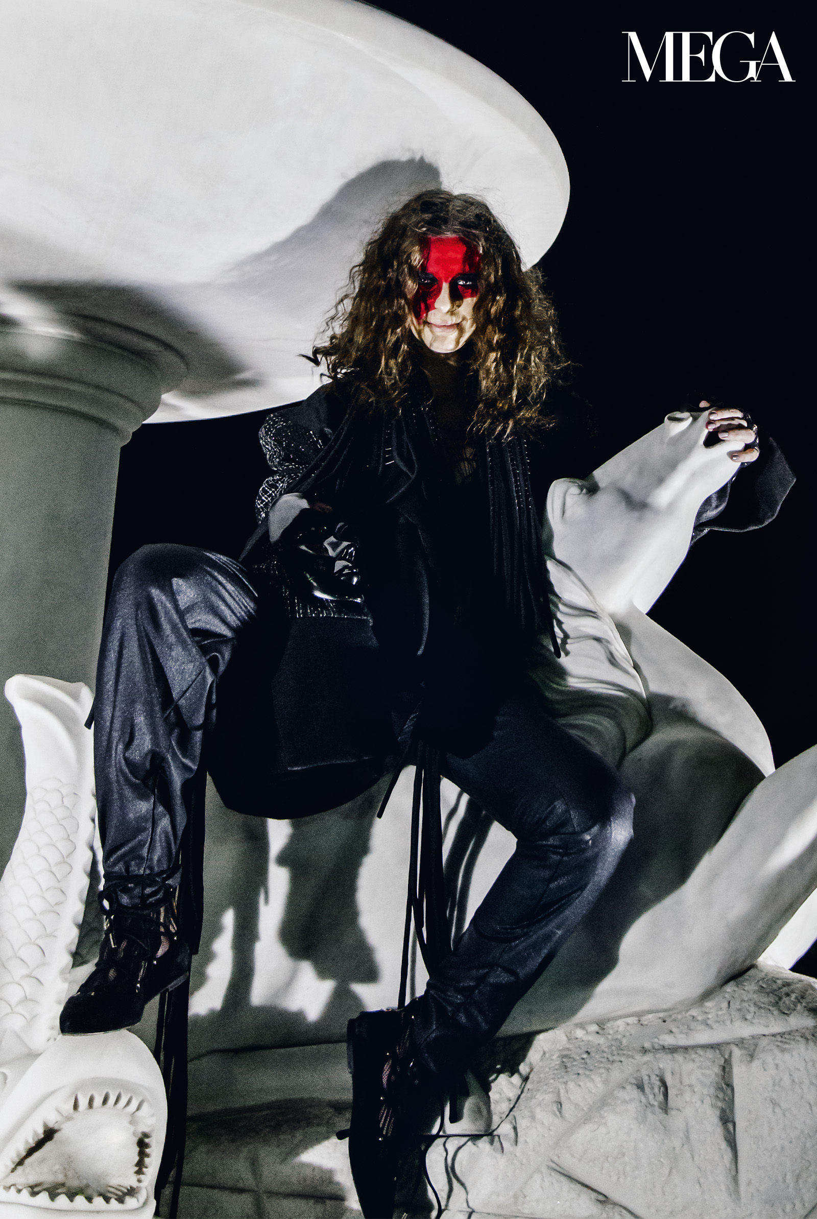 mega june 2016 fashion editorial halloween 6 - MEGA