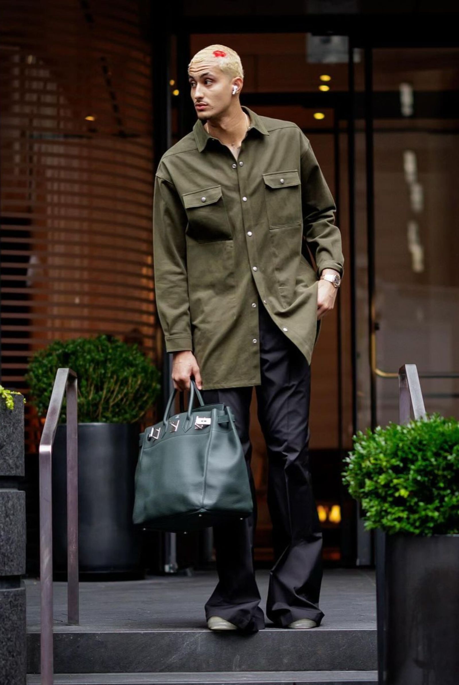 KYLE-KUZMA-ART-1 - MEGA Kyle Kuzma and his Birkin bag