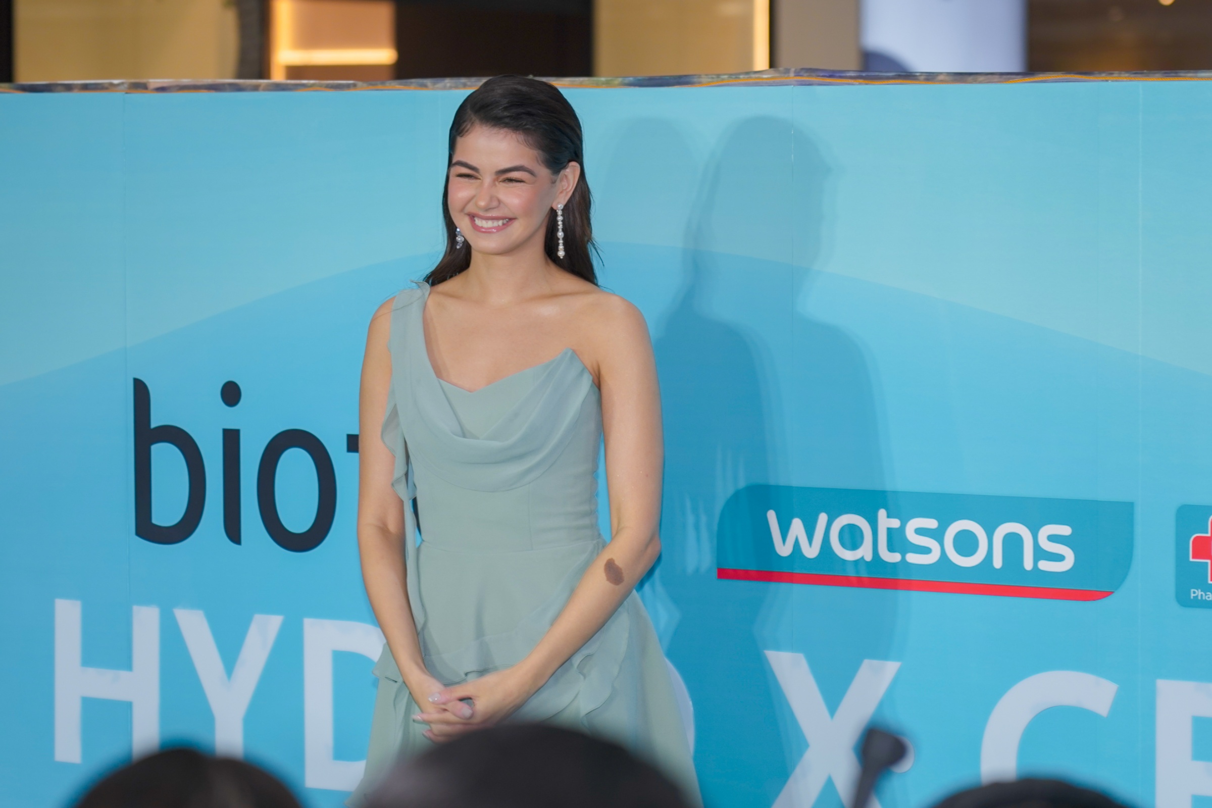 Bioten_MOA-103-1 - MEGA Bioten Philippines' newest brand ambassador Janine Gutierrez