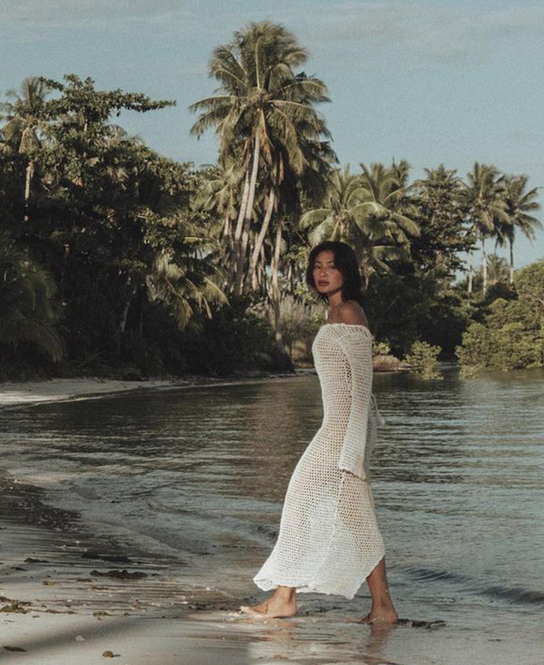 MEGASTYLE-IN-ART-COASTAL-GIRL-01 - MEGA