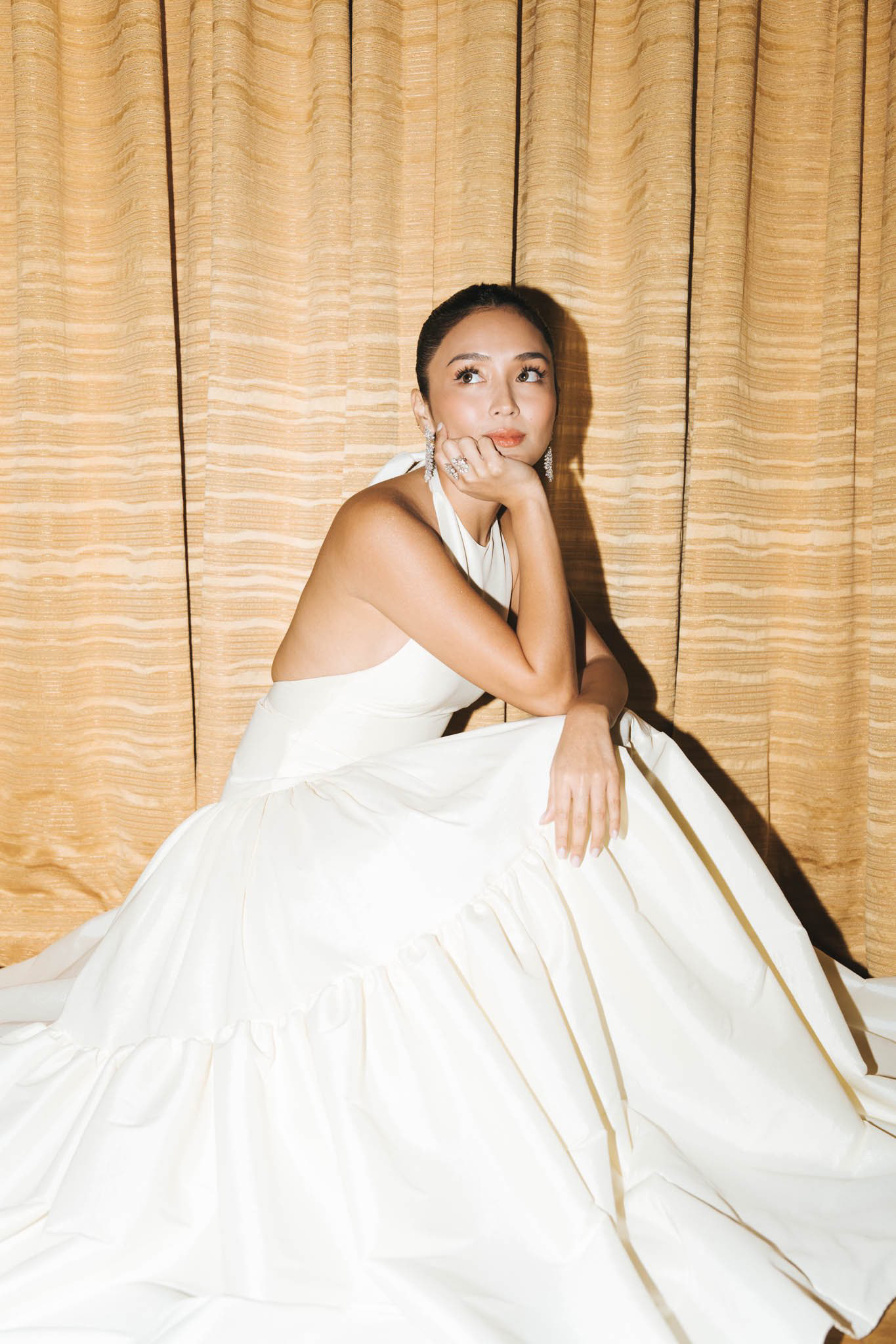 MEGA_FASHION-KATHRYN-BERNARDO-FAMAS-VANIA-ROMOFF_IN-ART-02 - MEGA Kathryn Bernardo best actress famas vania romoff white
