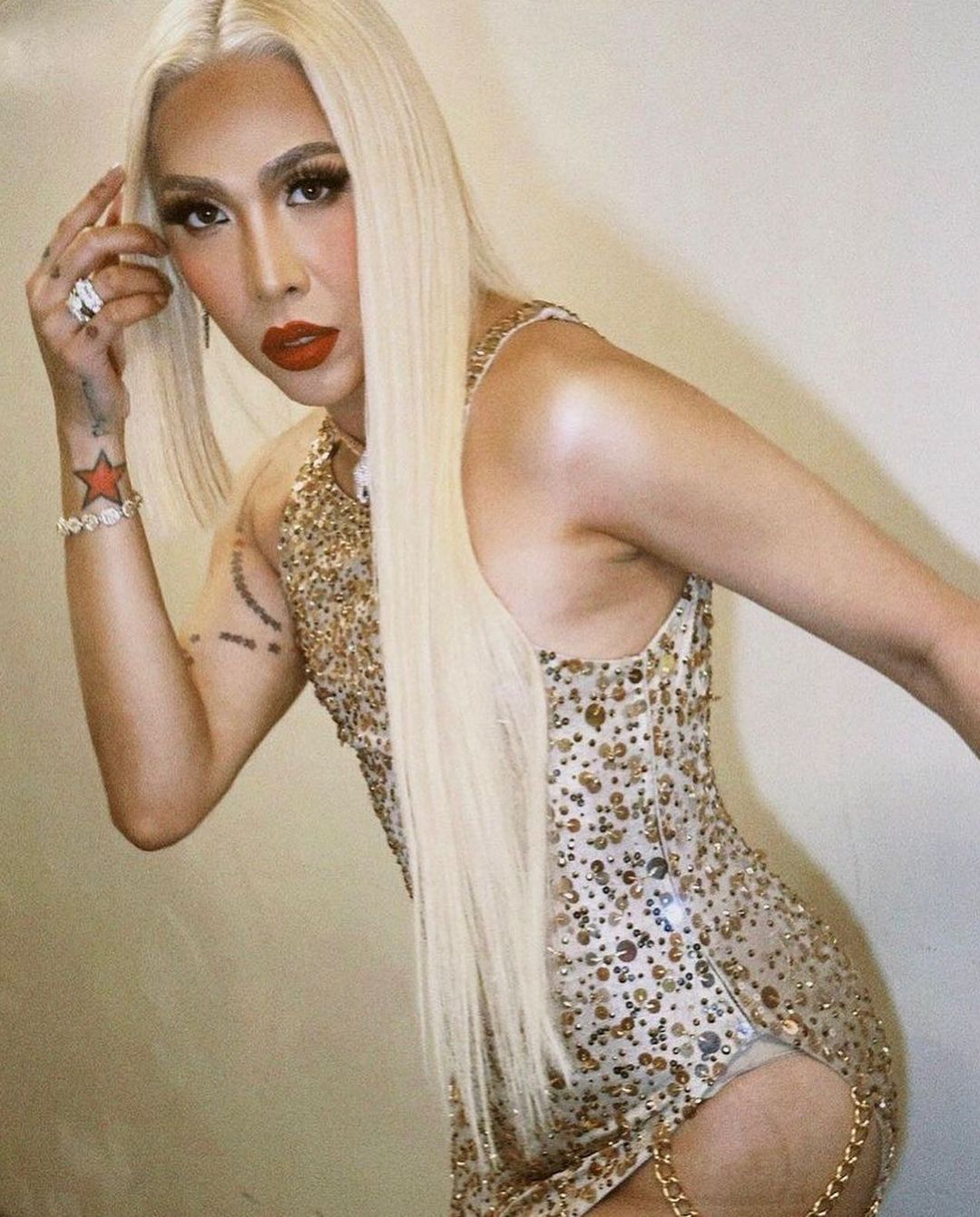 MEGA_Ent-VICE-GANDA-WIG-SHOWTIME-EXPECIALLY-FOR-YOU_IN-ART-01 - MEGA Vice Ganda wig Expecially for You It's Showtime episode