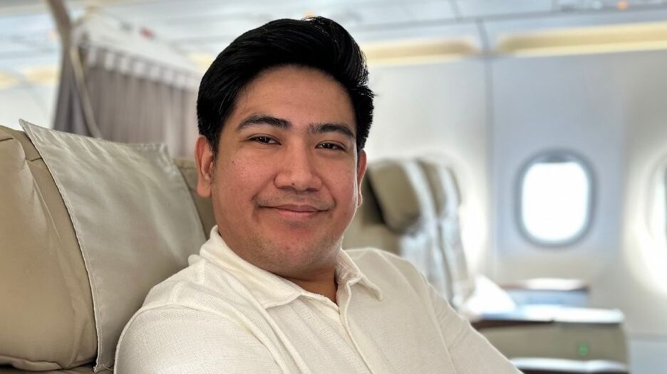 Resize Page 2 - MEGA Josh Ricardo for the Visa Metrobank card