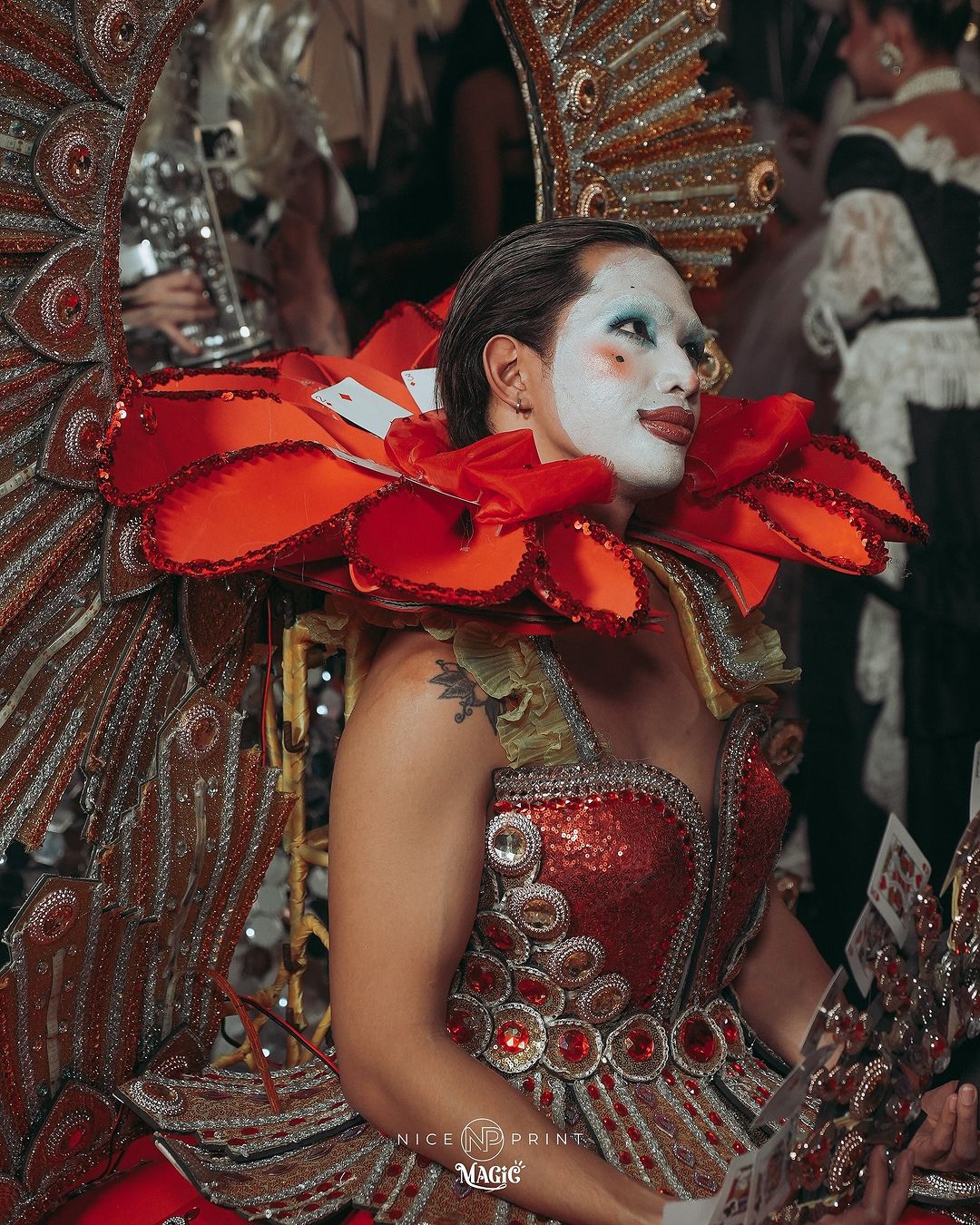 AARON MANIEGO - MEGA Aaron Maniego as the Queen of the Circus Shake, Rattle and Ball