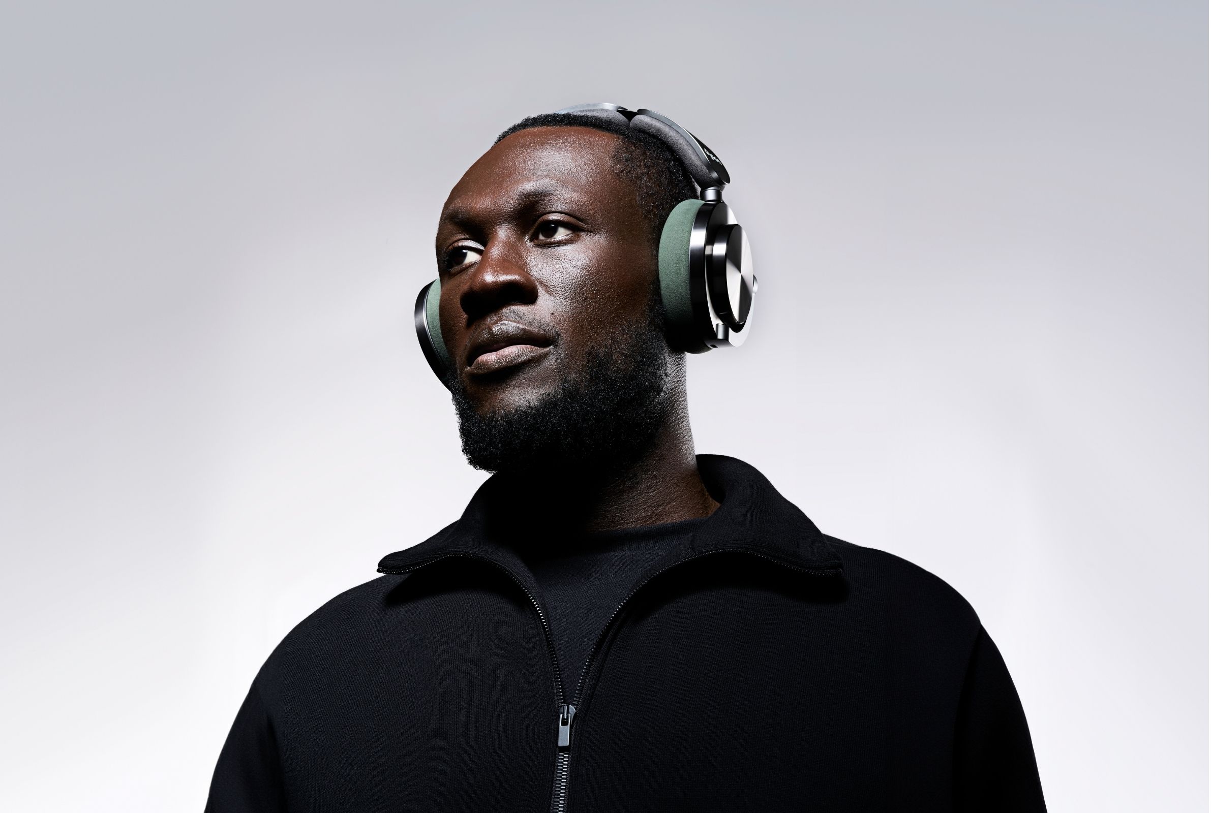 Dyson Stormzy 2 - MEGA Stormzy with the Dyson OnTrac™ Headphones