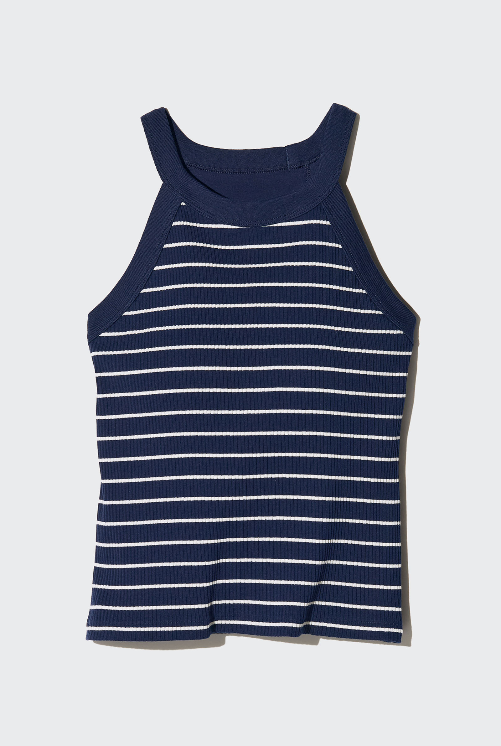 IN ARTICLE 4 (3) - MEGA The Uniqlo Halter Neck Bra Sleeveless Top