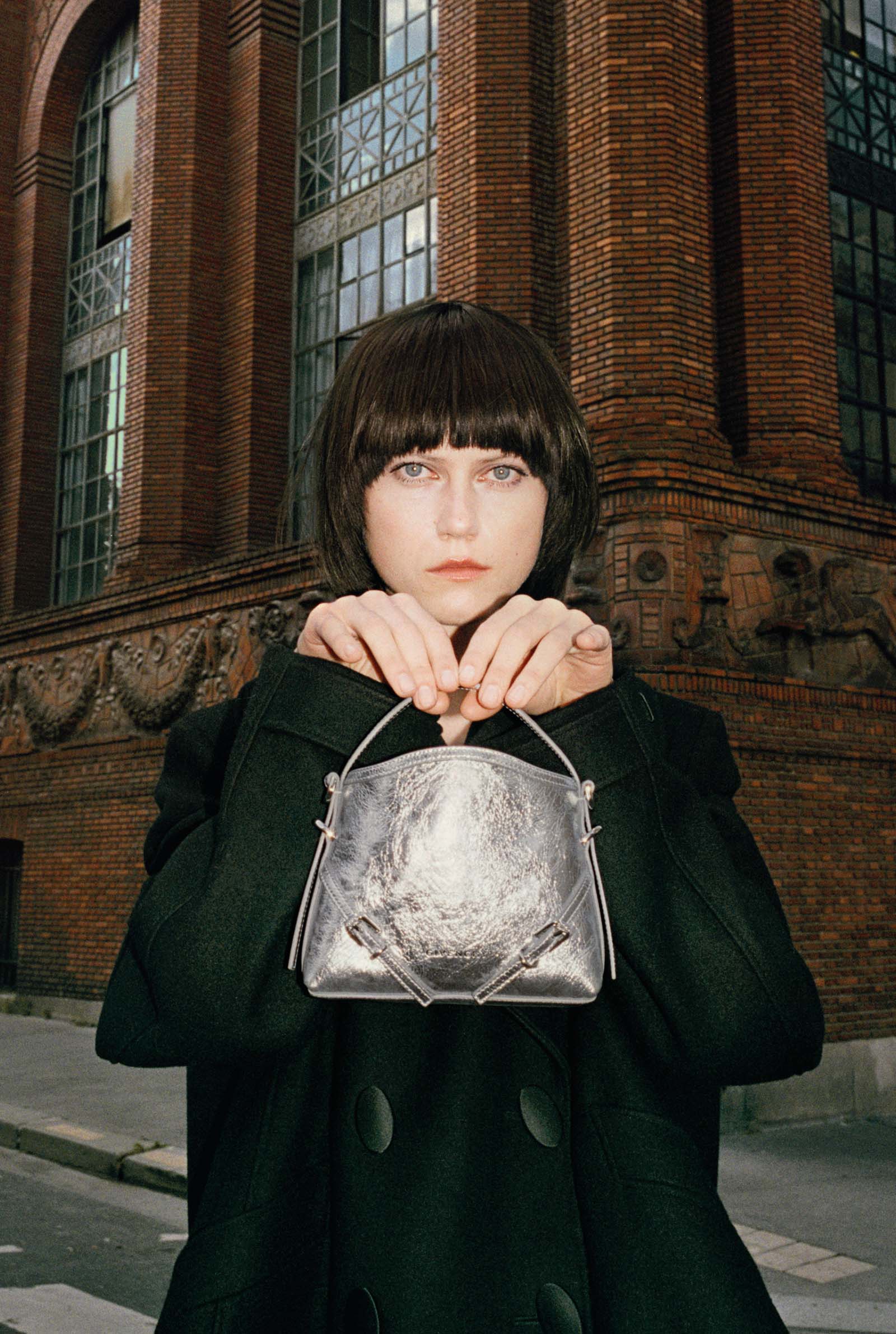 In Article 2 - MEGA givenchy voyou nano