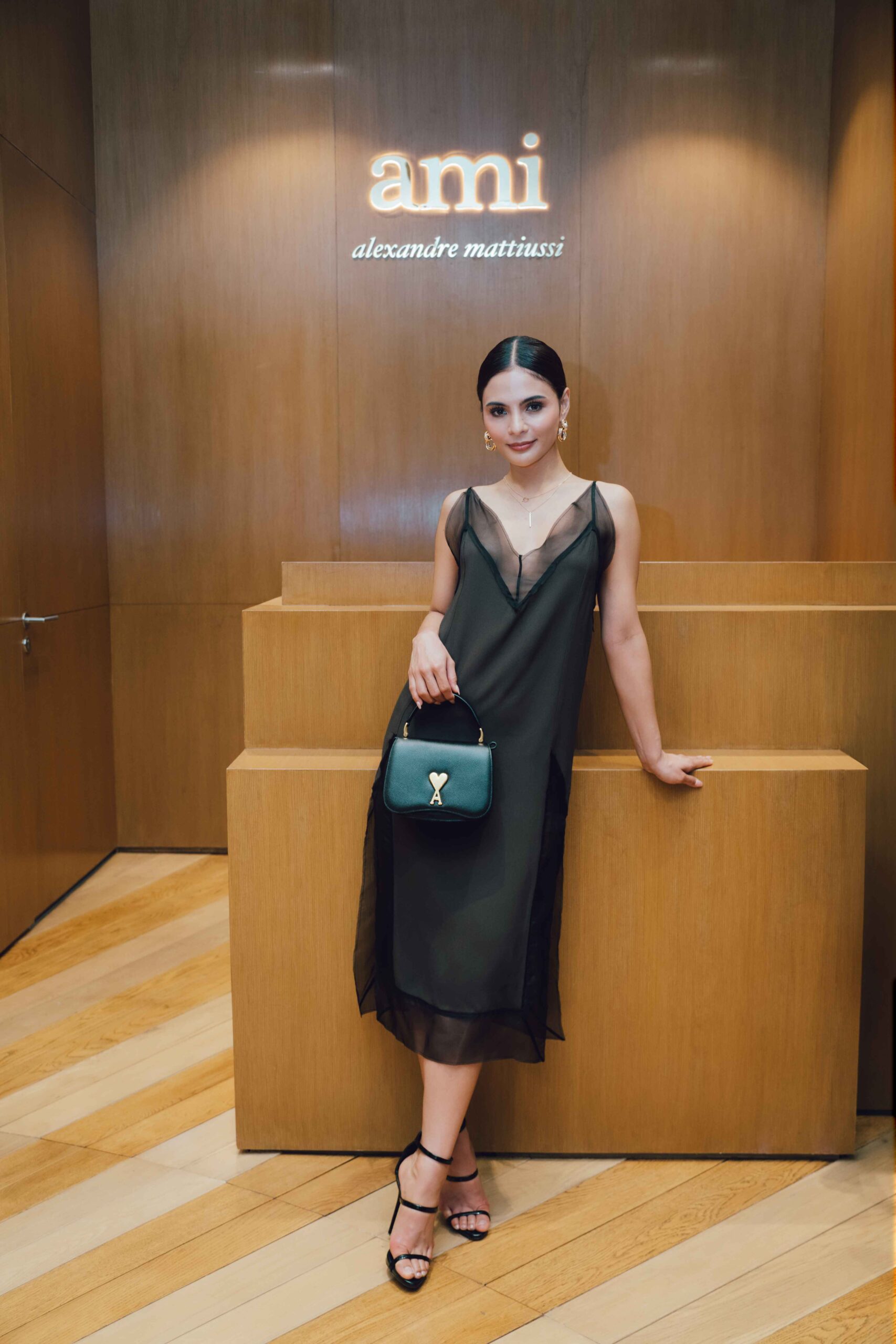 mega ami opening rockwell lovi poe