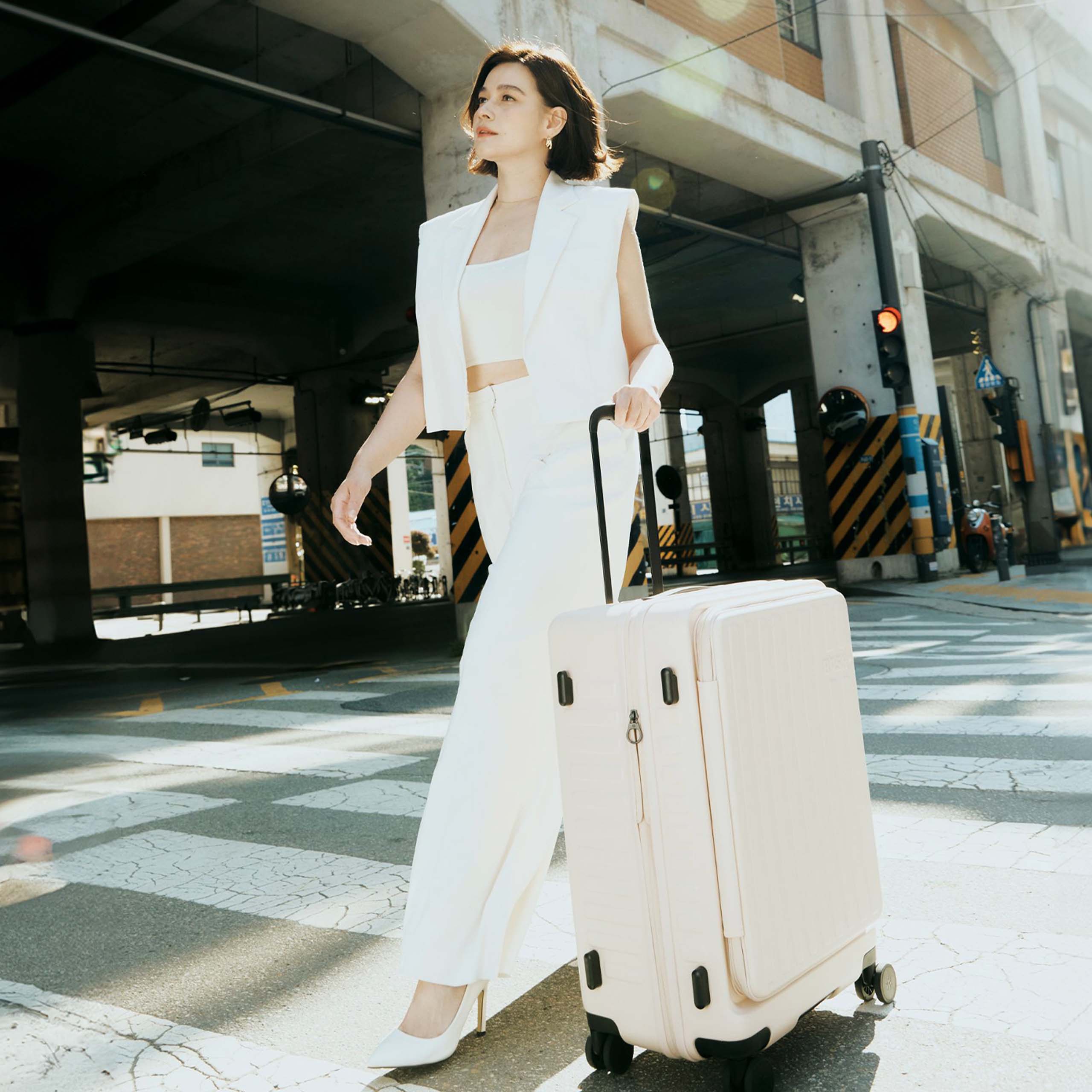 This is the Ideal Luggage Collection For Orgazined Travellers