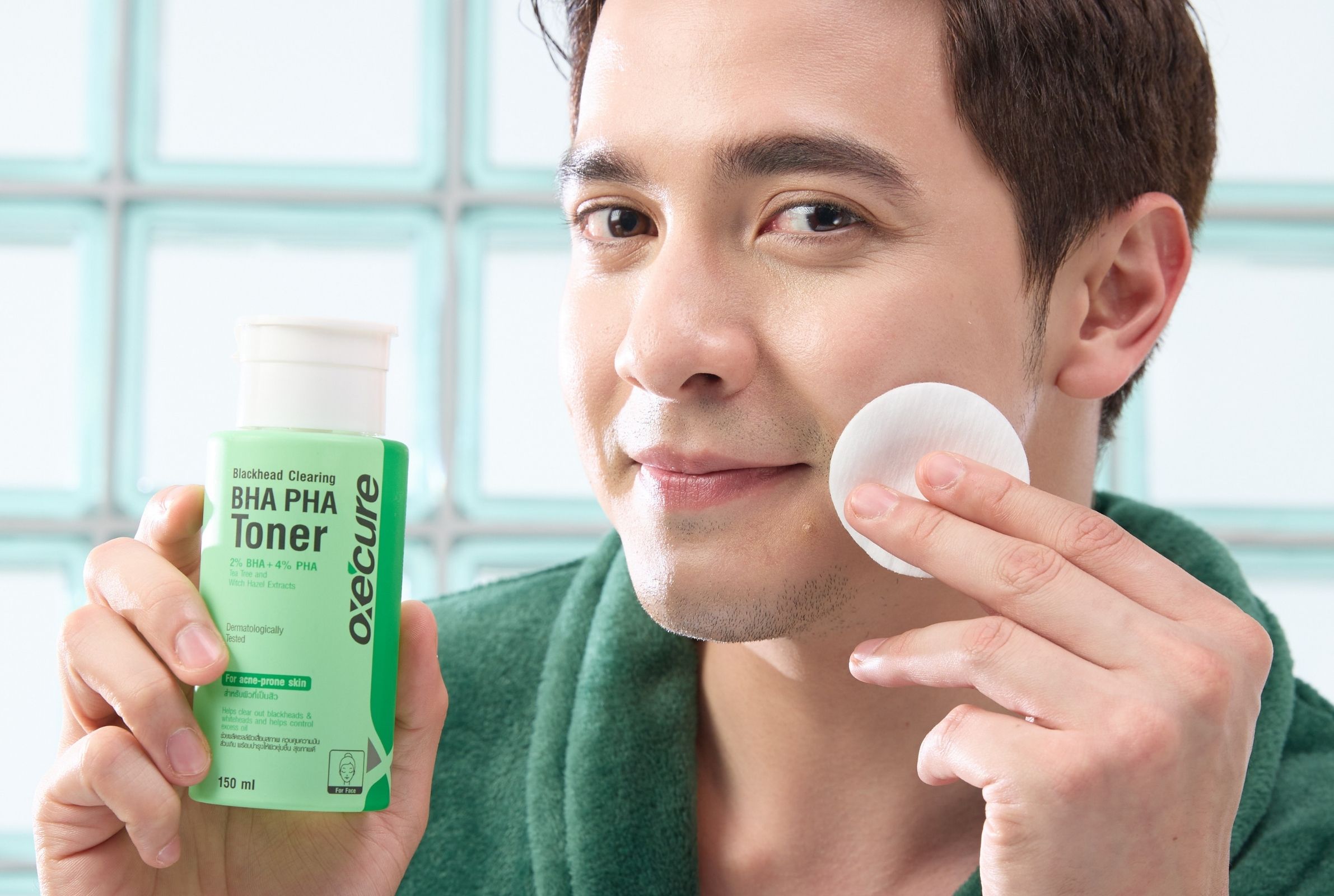 Alden Richards with Blackhead Clearing BHA PHA Toner