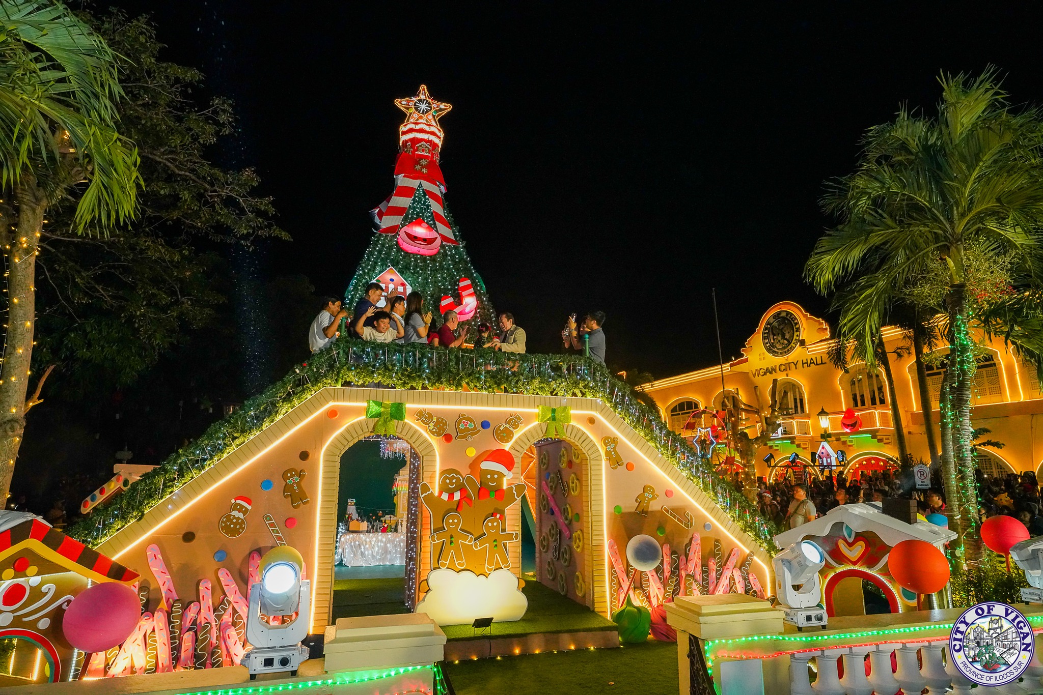 Vigan City's own bright mini Christmas Village

holiday road trip christmas 