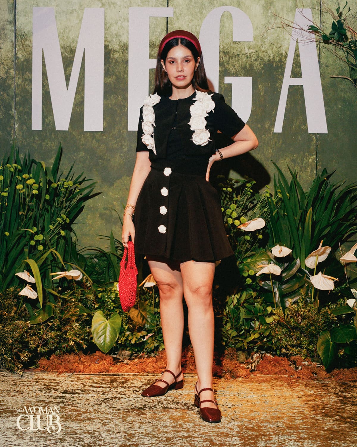 mega-woman-club-new-highlights-inart54 - MEGA