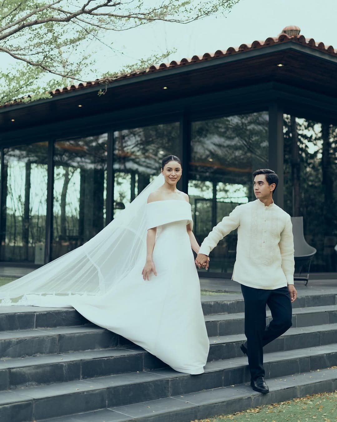 mega-claudia-barretto-wedding-look - MEGA