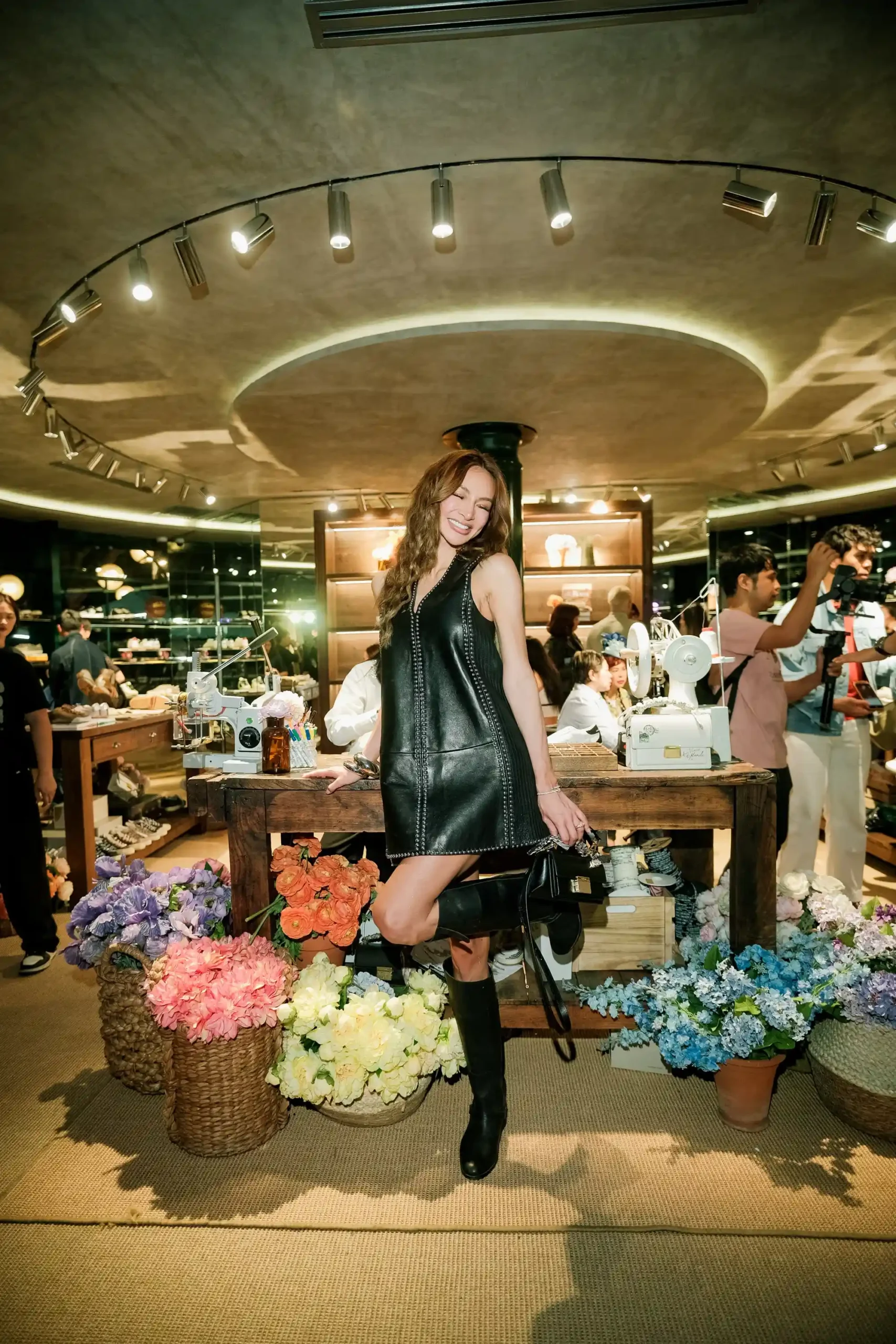 Kylie Versoza_11zon - MEGA Kylie Versoza Golden Goose