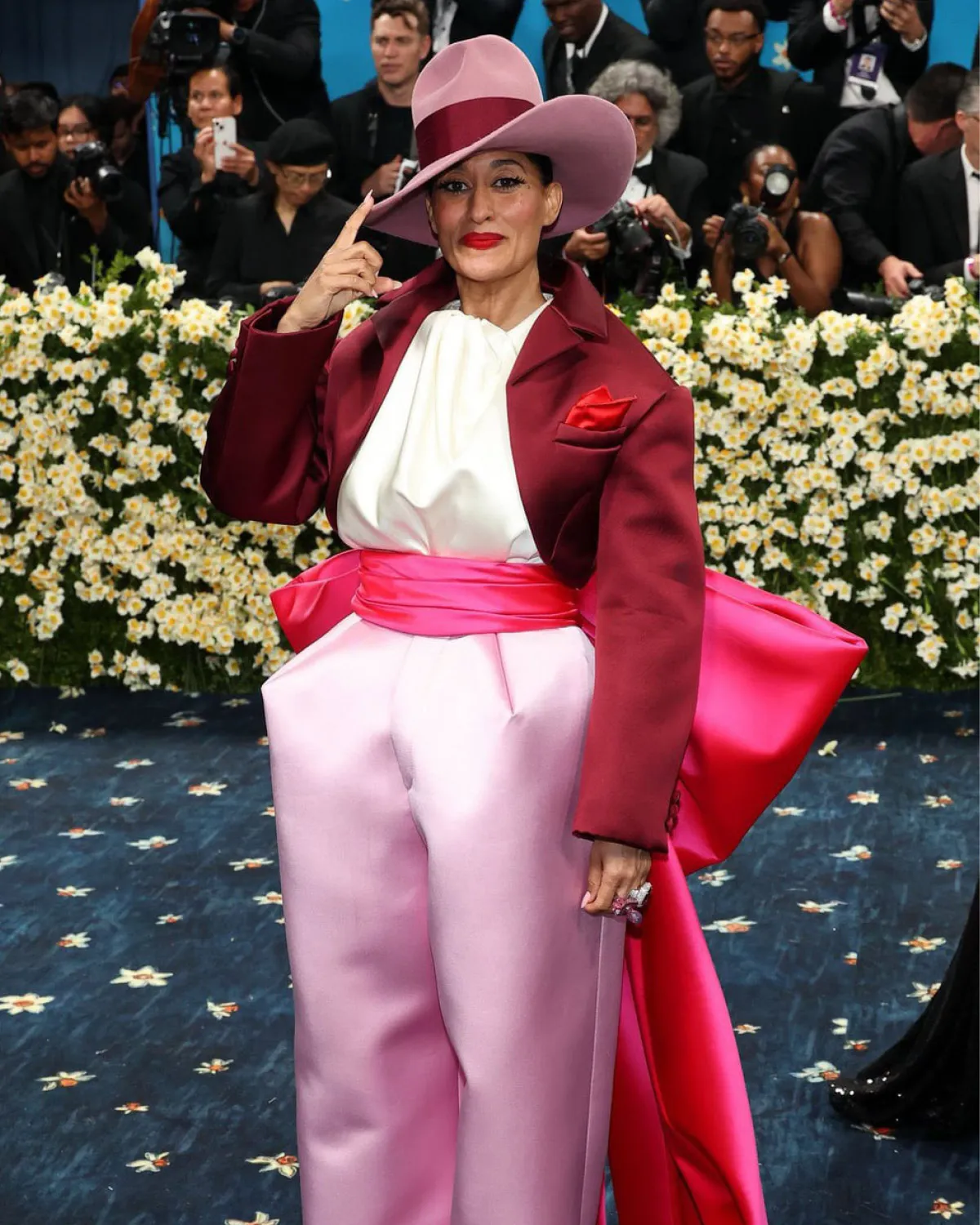 mega-met-gala-2025-best-dress-inart10 - MEGA Tracee ellis ross in marc jacobs Met gala 2025